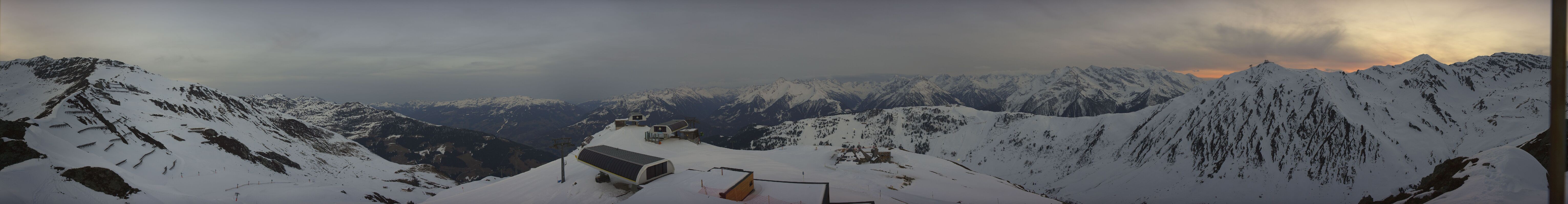 Archived image Webcam Mayrhofen - Unterberg