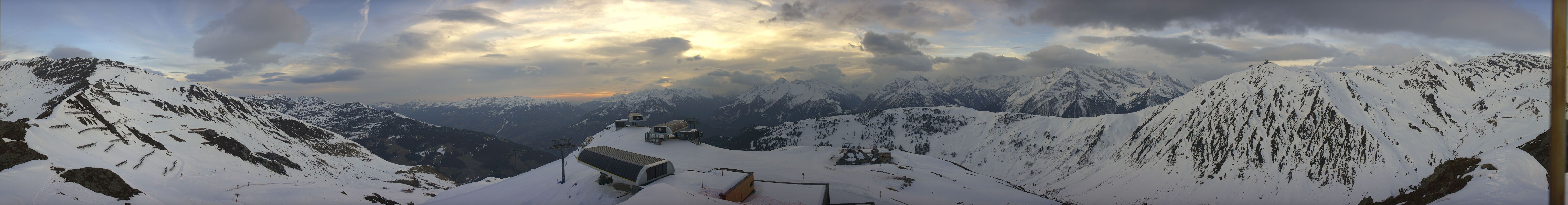 Archiv Foto Webcam Mayrhofen: Unterberg und Seekarhütte