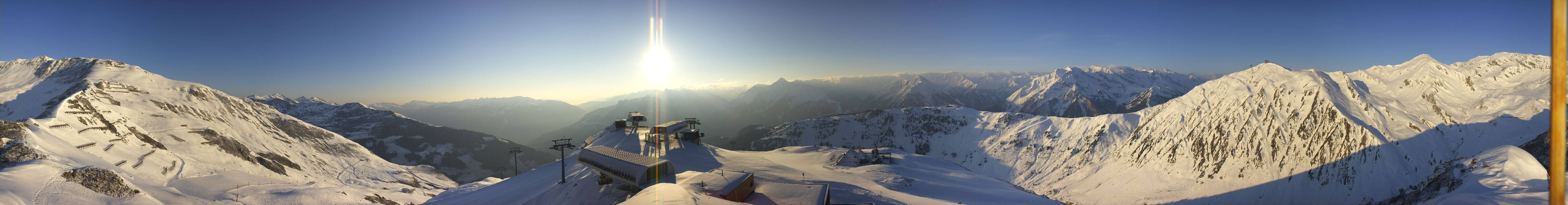 Archived image Webcam Mayrhofen - Unterberg