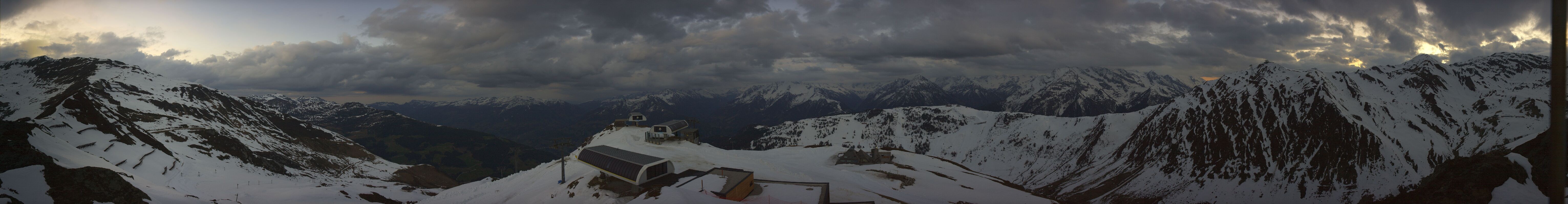 Archiv Foto Webcam Mayrhofen: Unterberg und Seekarhütte