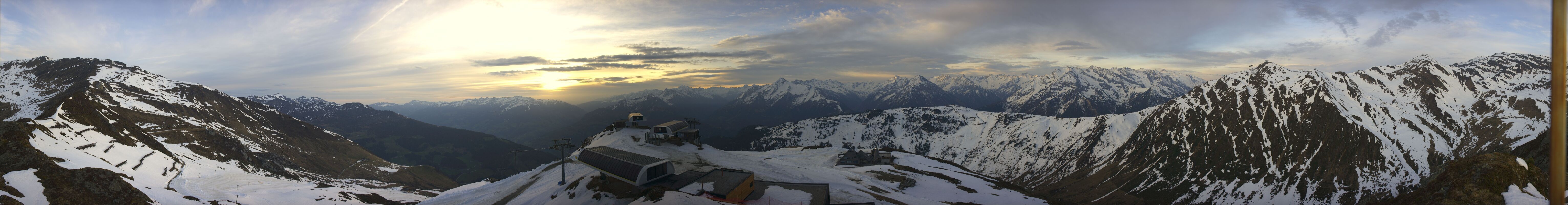 Archiv Foto Webcam Mayrhofen: Unterberg und Seekarhütte