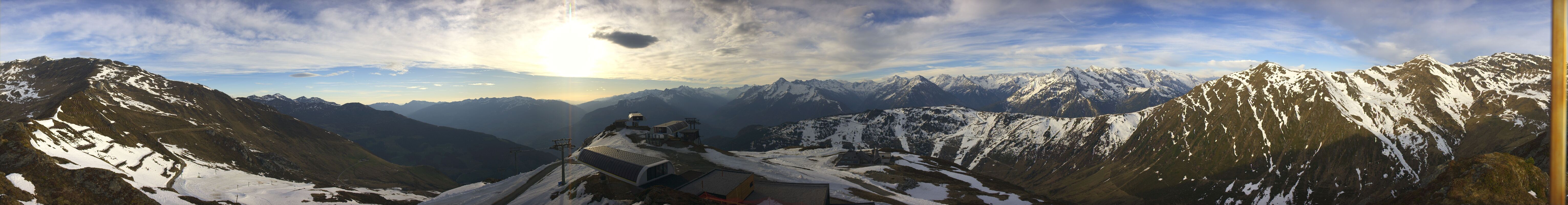 Archived image Webcam Mayrhofen - Unterberg