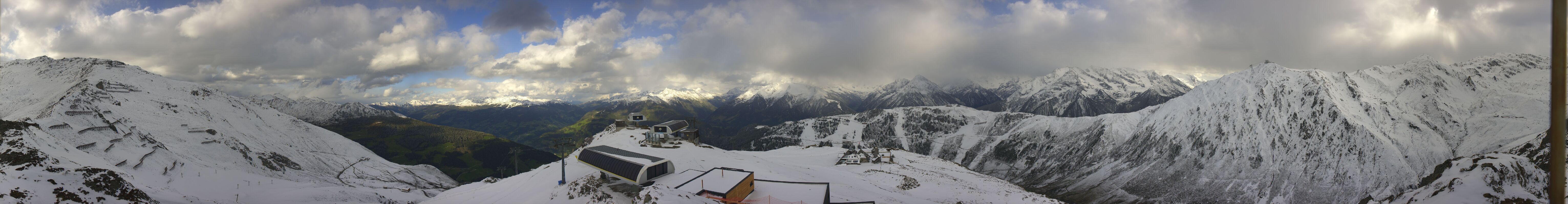 Archived image Webcam Mayrhofen - Unterberg