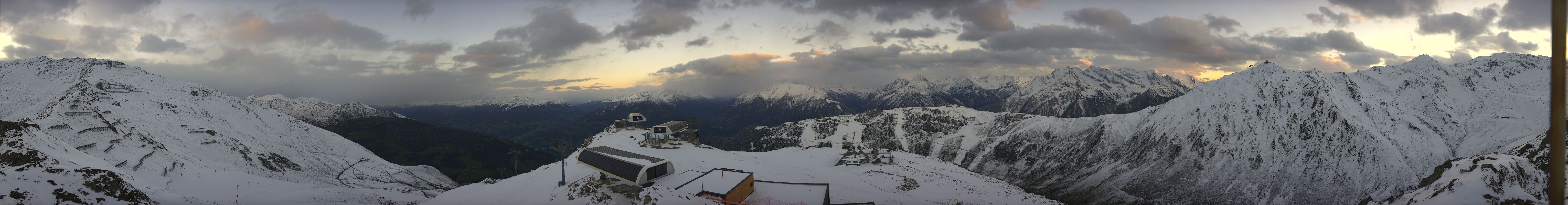 Archived image Webcam Mayrhofen - Unterberg