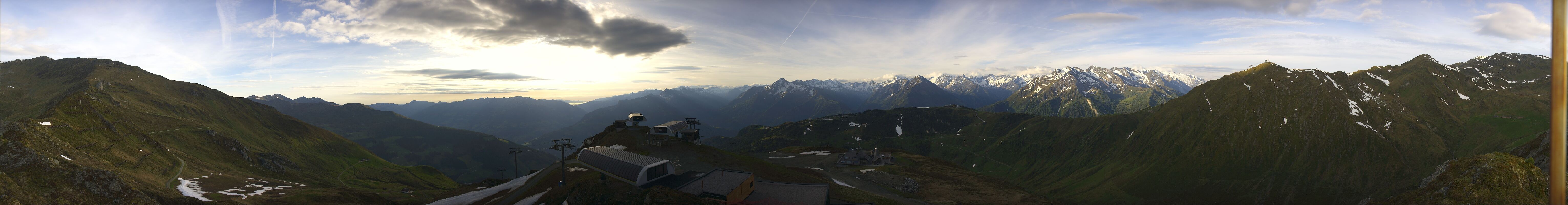 Archived image Webcam Mayrhofen - Unterberg