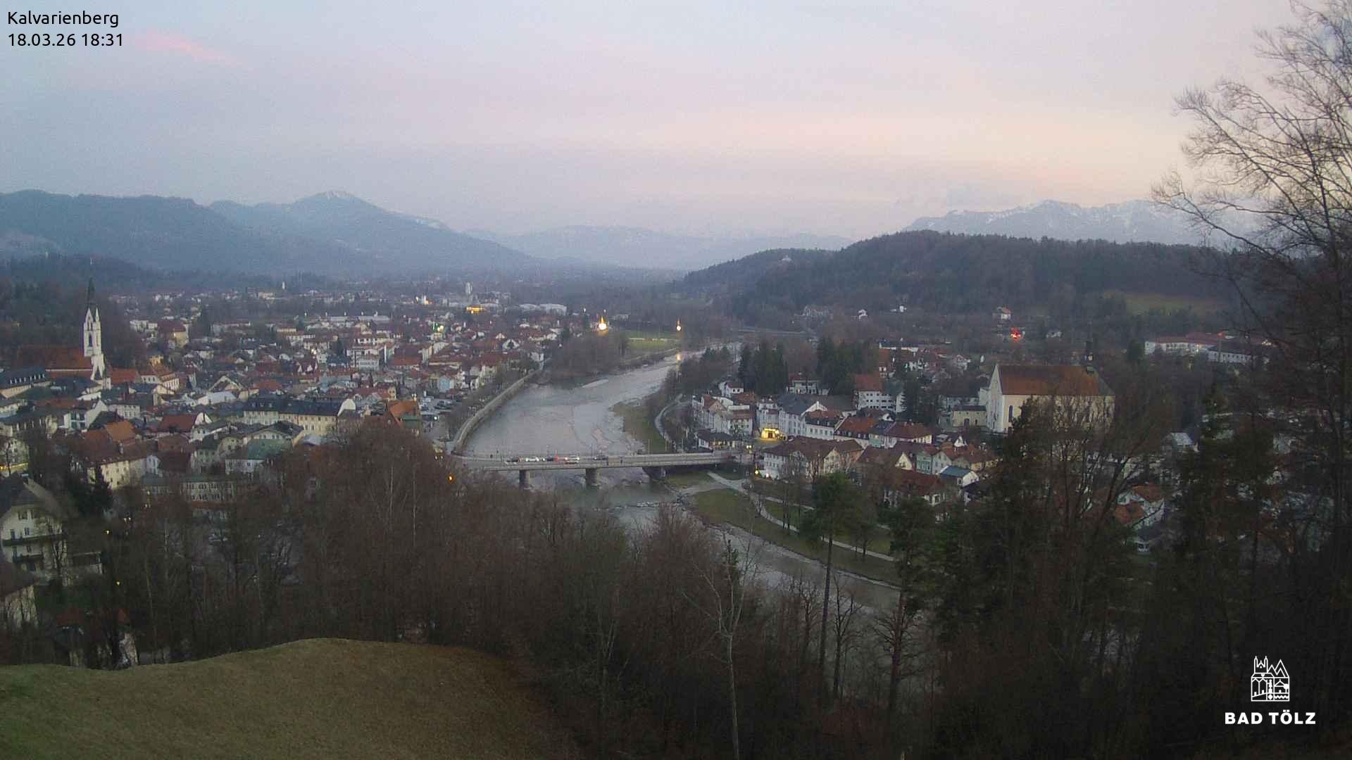Archived image Webcam Bad Tölz - Kalvarienberg