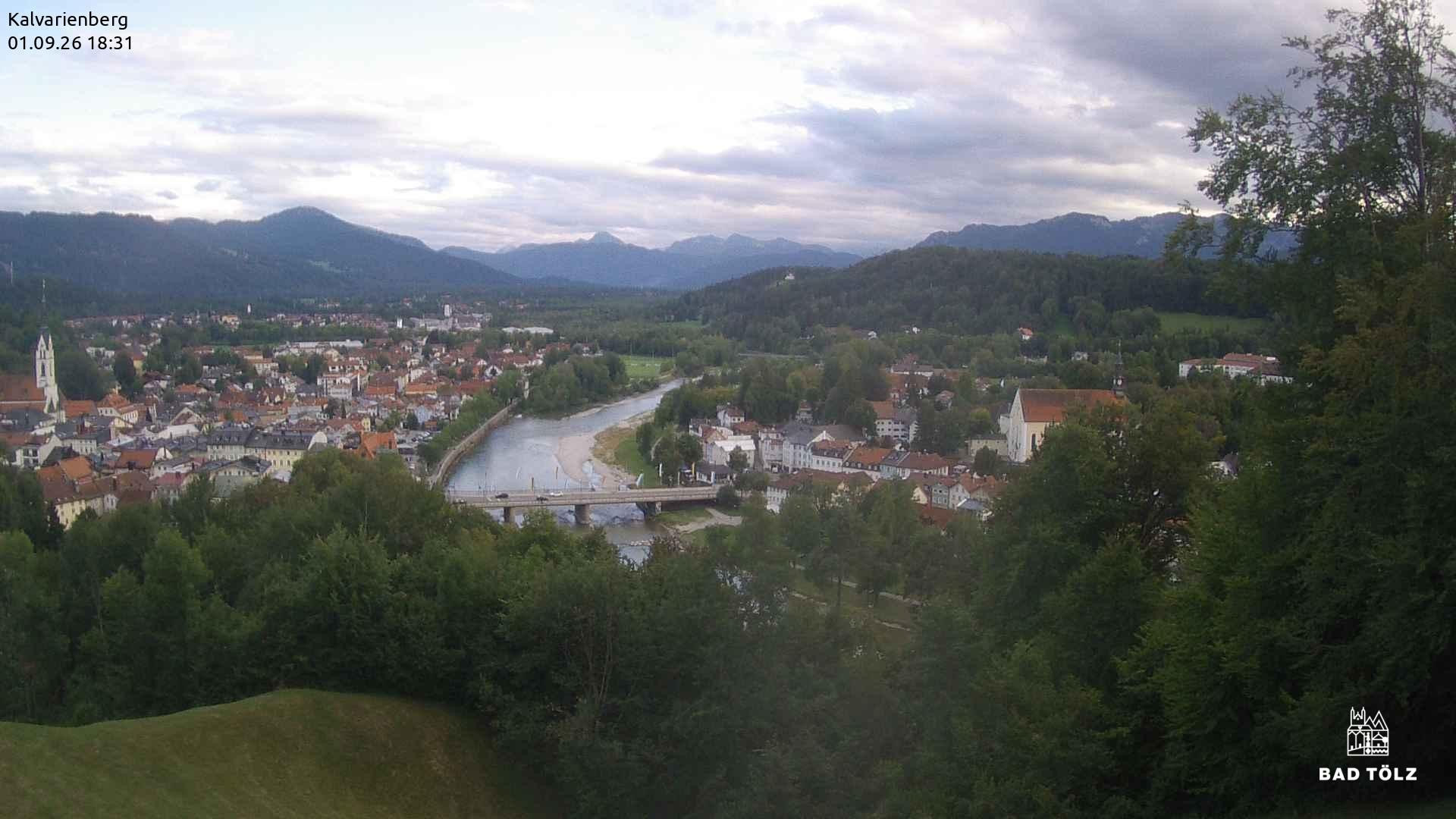 Archived image Webcam Bad Tölz - Kalvarienberg