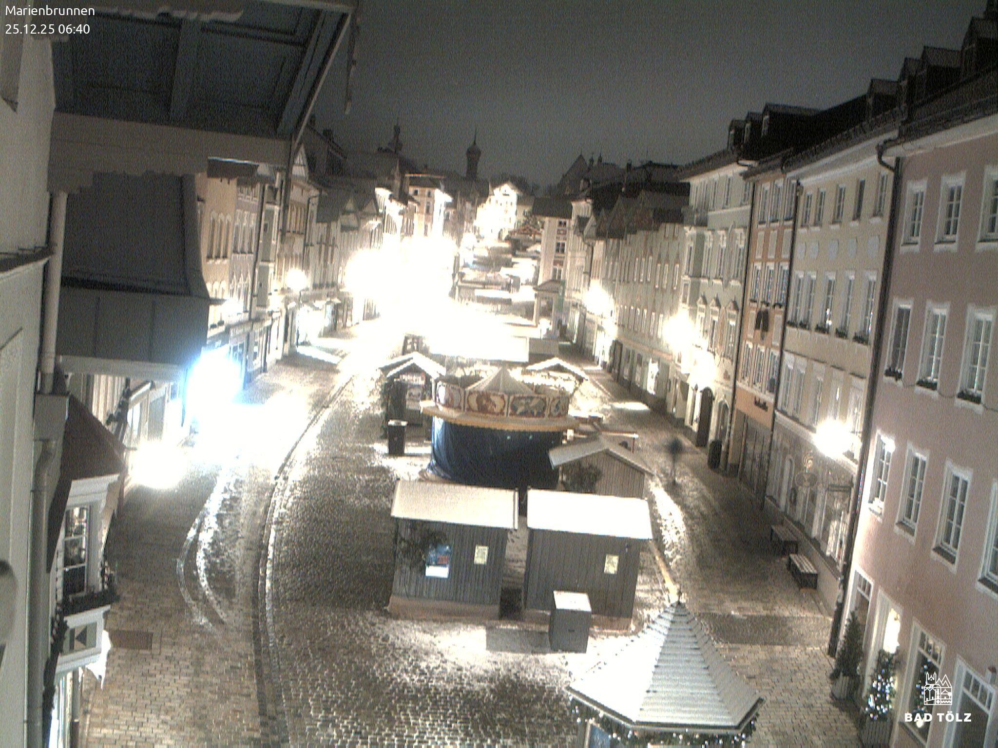 Archiv Foto Webcam Blick auf den Marienbrunnen Bad Tölz