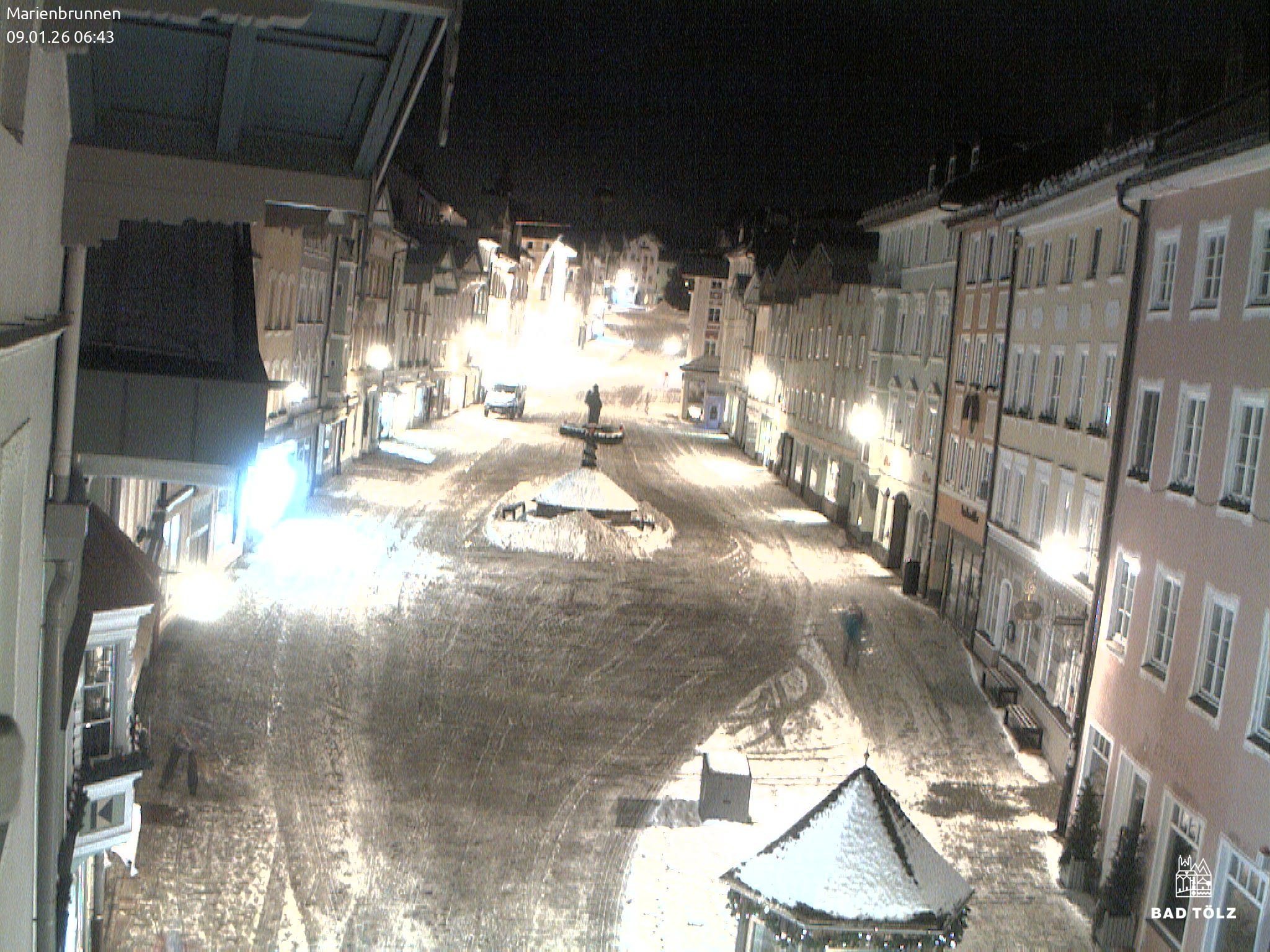 Archiv Foto Webcam Blick auf den Marienbrunnen Bad Tölz
