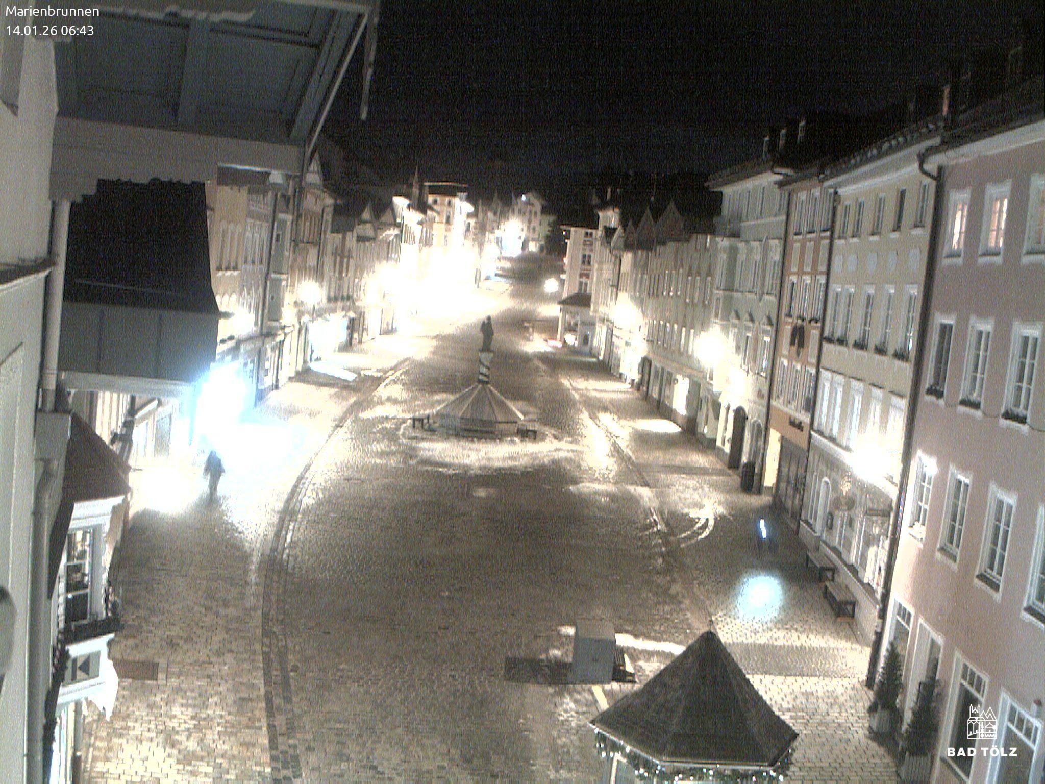 Archived image Webcam Marienbrunnen - Bad Tölz