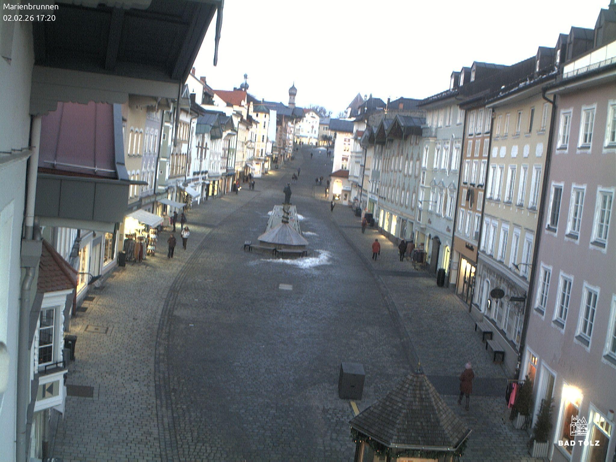 Archiv Foto Webcam Blick auf den Marienbrunnen Bad Tölz