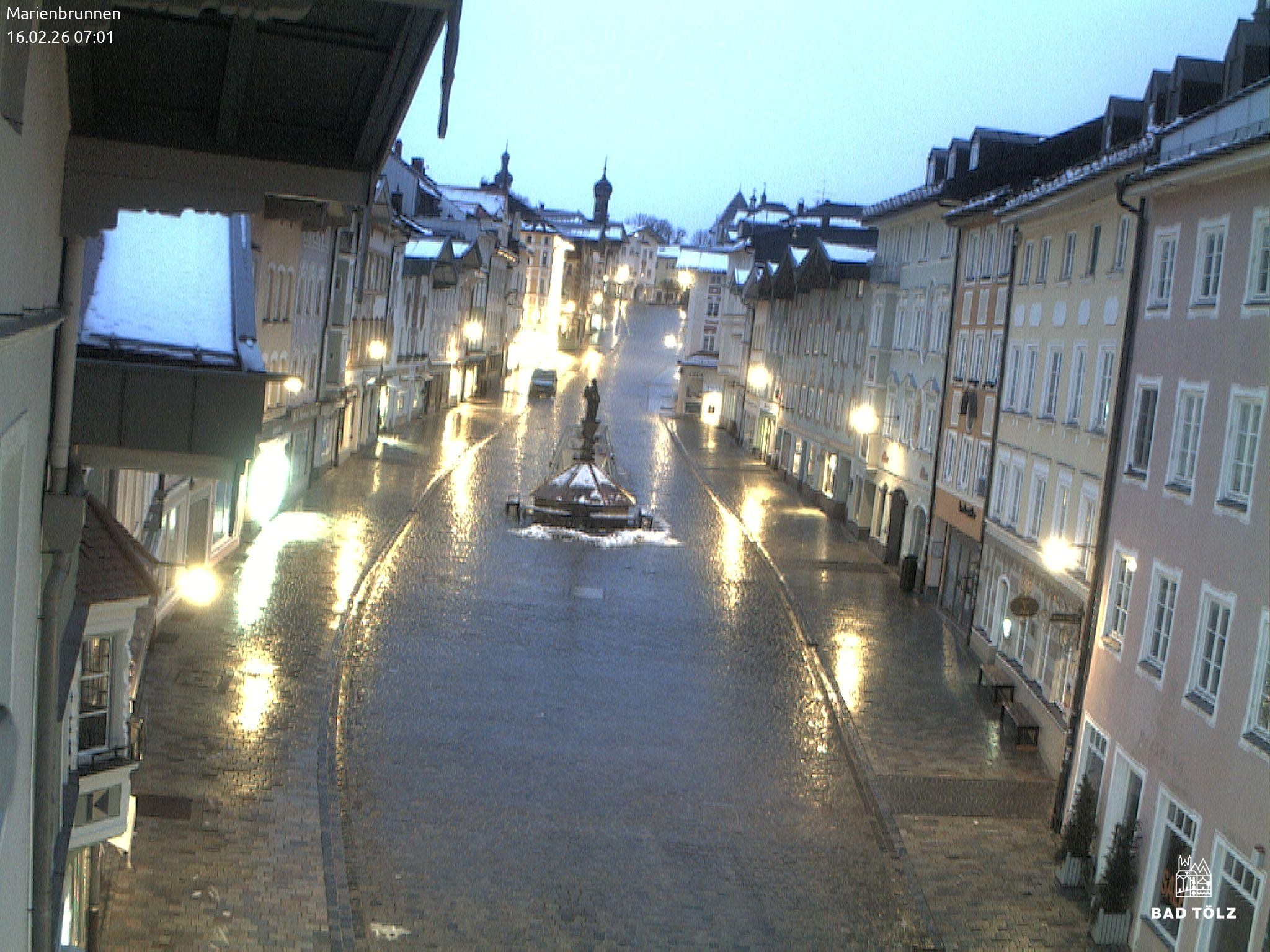 Archiv Foto Webcam Blick auf den Marienbrunnen Bad Tölz