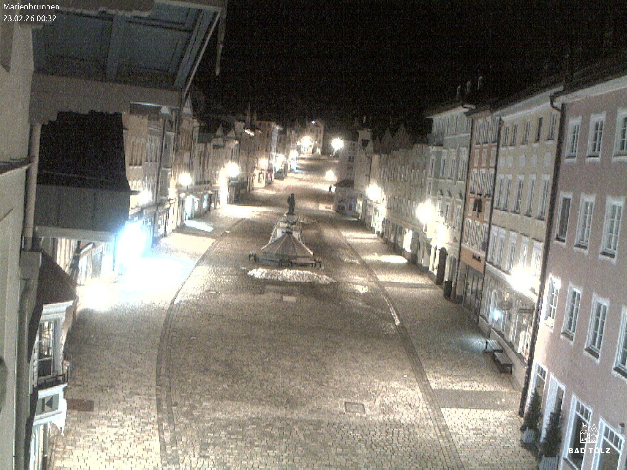 Archiv Foto Webcam Blick auf den Marienbrunnen Bad Tölz