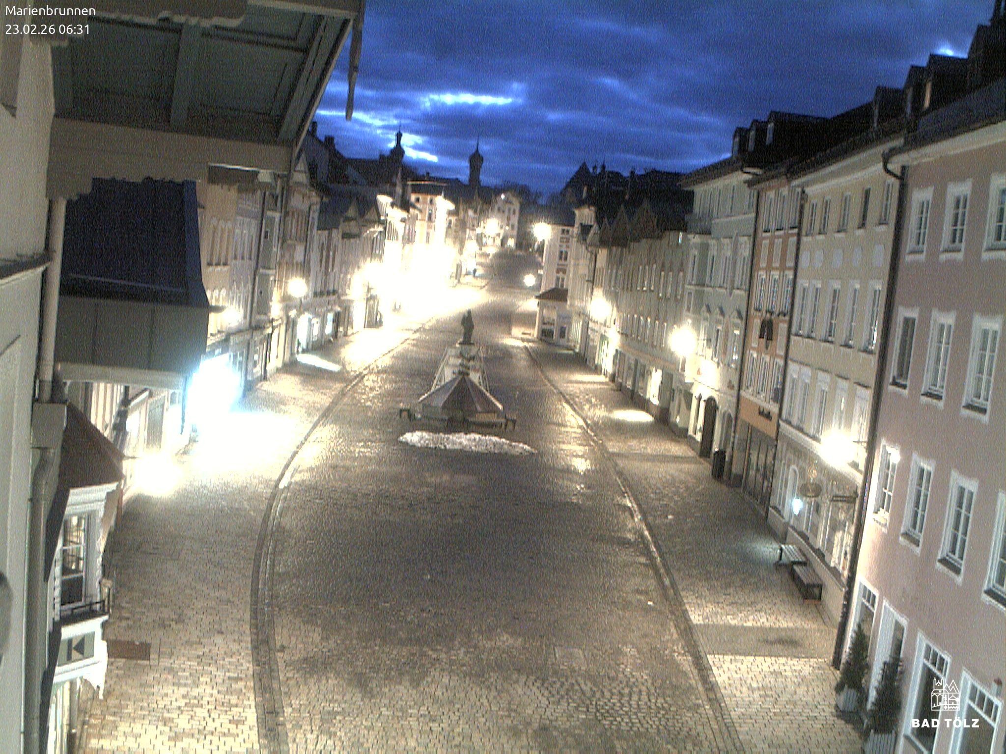 Archiv Foto Webcam Blick auf den Marienbrunnen Bad Tölz
