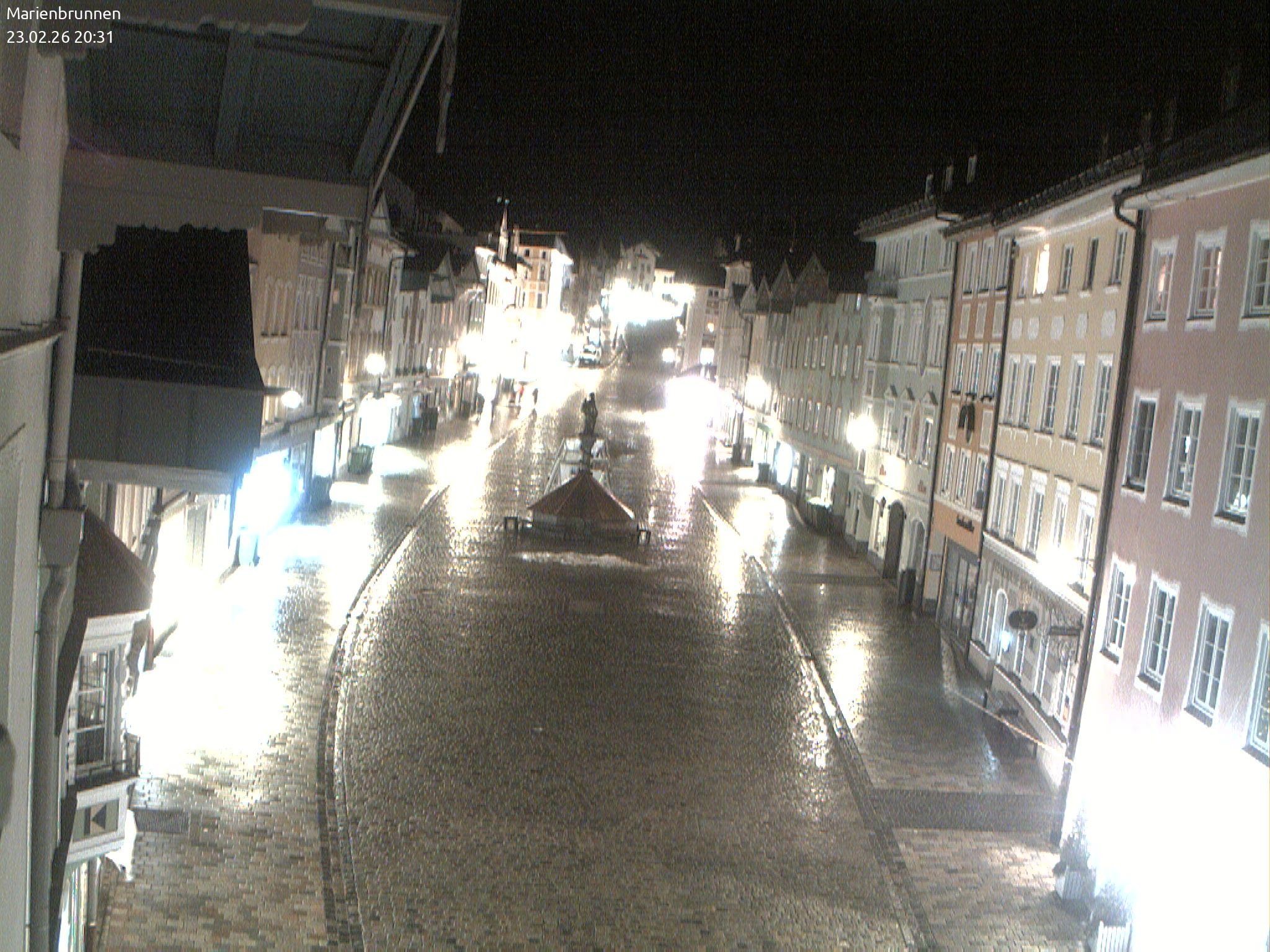 Archiv Foto Webcam Blick auf den Marienbrunnen Bad Tölz