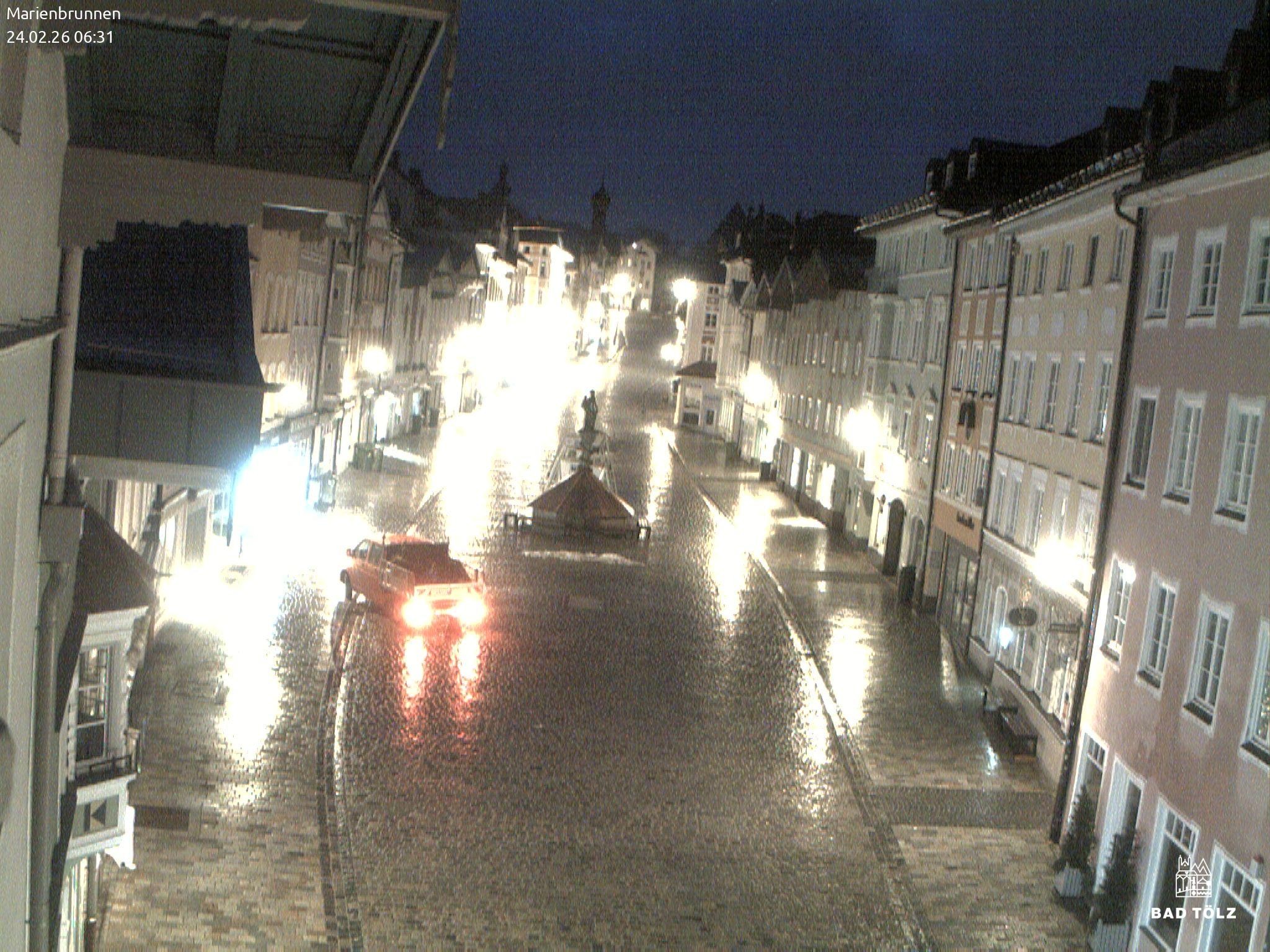 Archiv Foto Webcam Blick auf den Marienbrunnen Bad Tölz