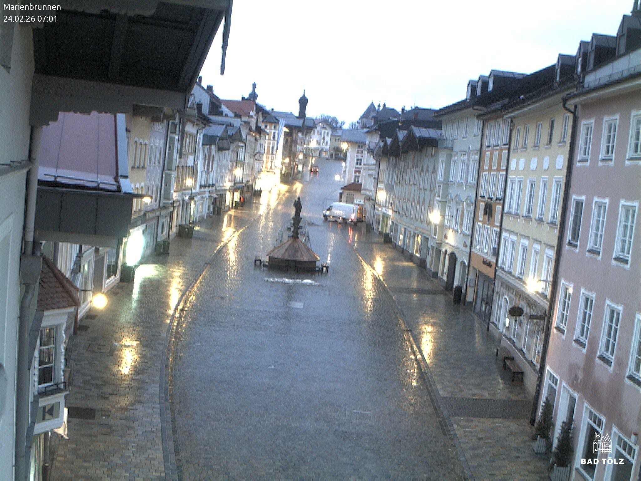Archiv Foto Webcam Blick auf den Marienbrunnen Bad Tölz