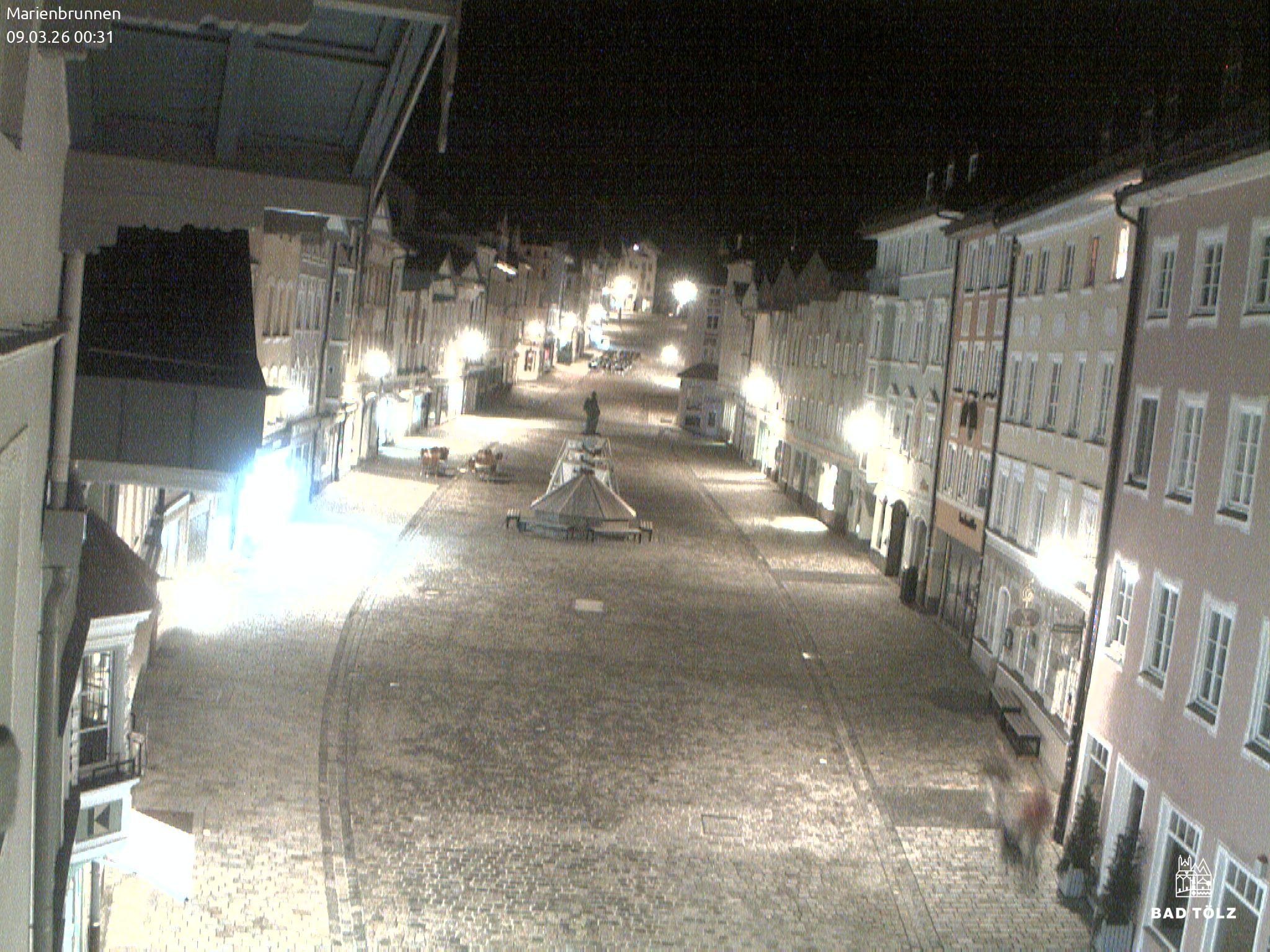 Archiv Foto Webcam Blick auf den Marienbrunnen Bad Tölz