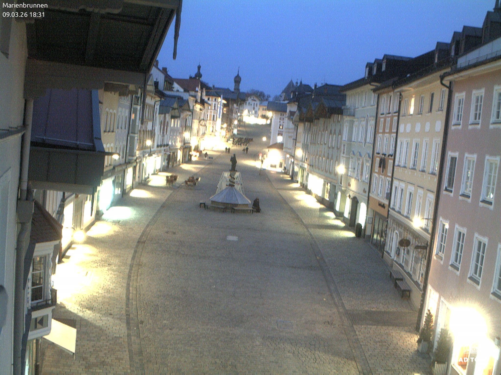 Archiv Foto Webcam Blick auf den Marienbrunnen Bad Tölz