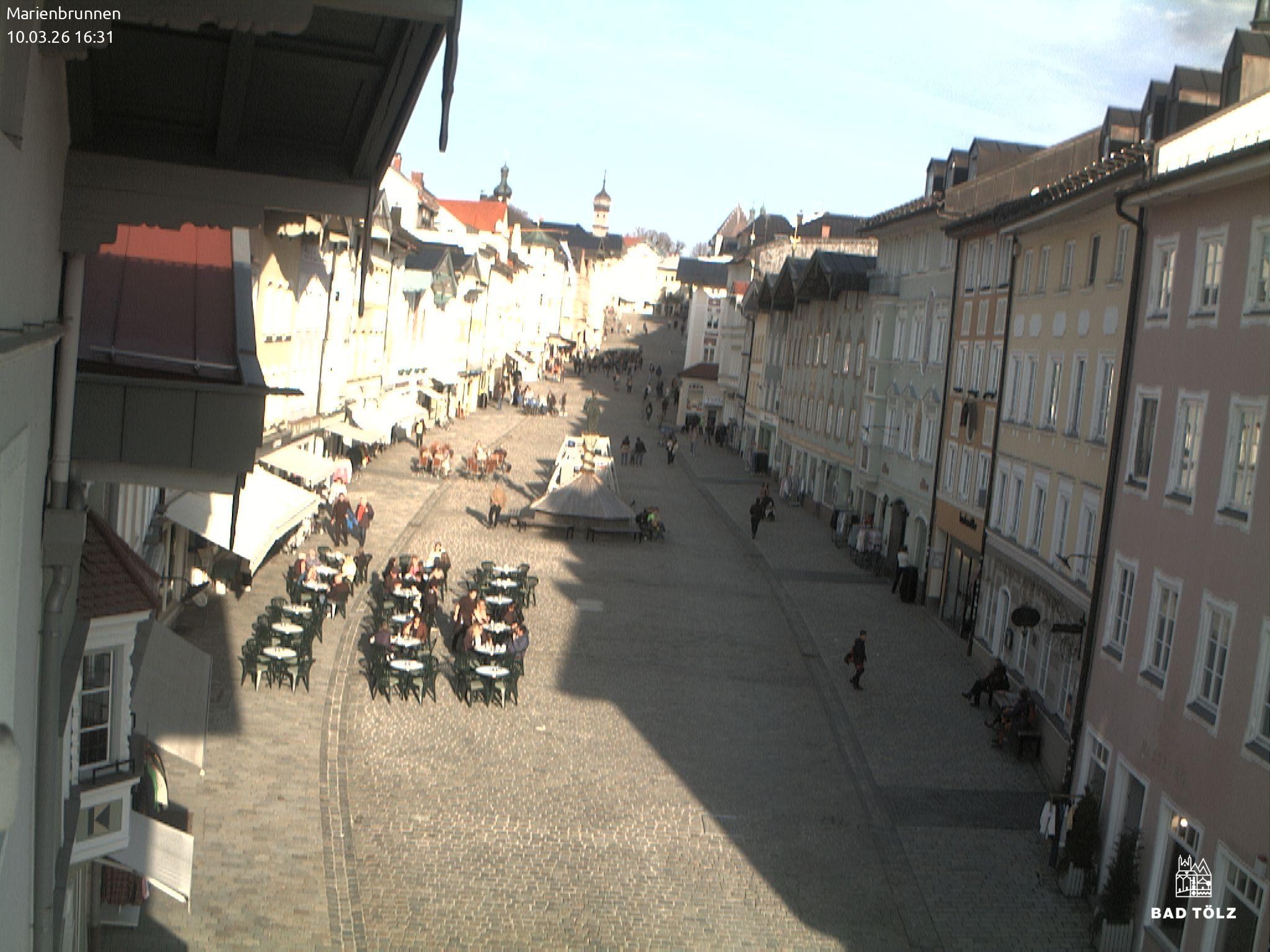 Archiv Foto Webcam Blick auf den Marienbrunnen Bad Tölz