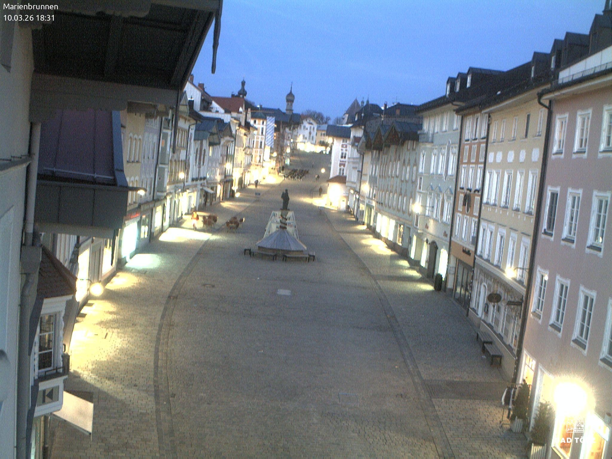 Archiv Foto Webcam Blick auf den Marienbrunnen Bad Tölz