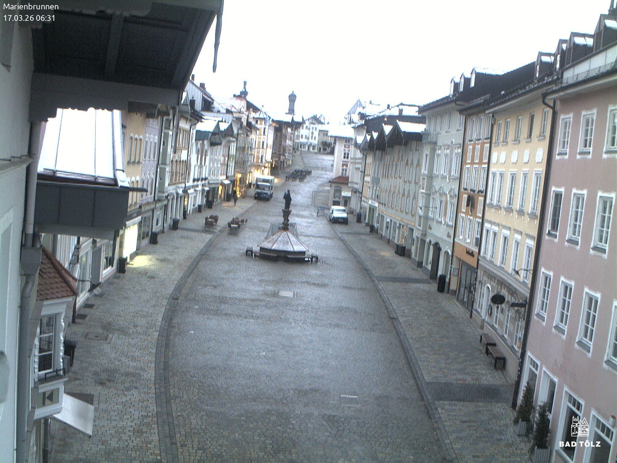 Archiv Foto Webcam Blick auf den Marienbrunnen Bad Tölz
