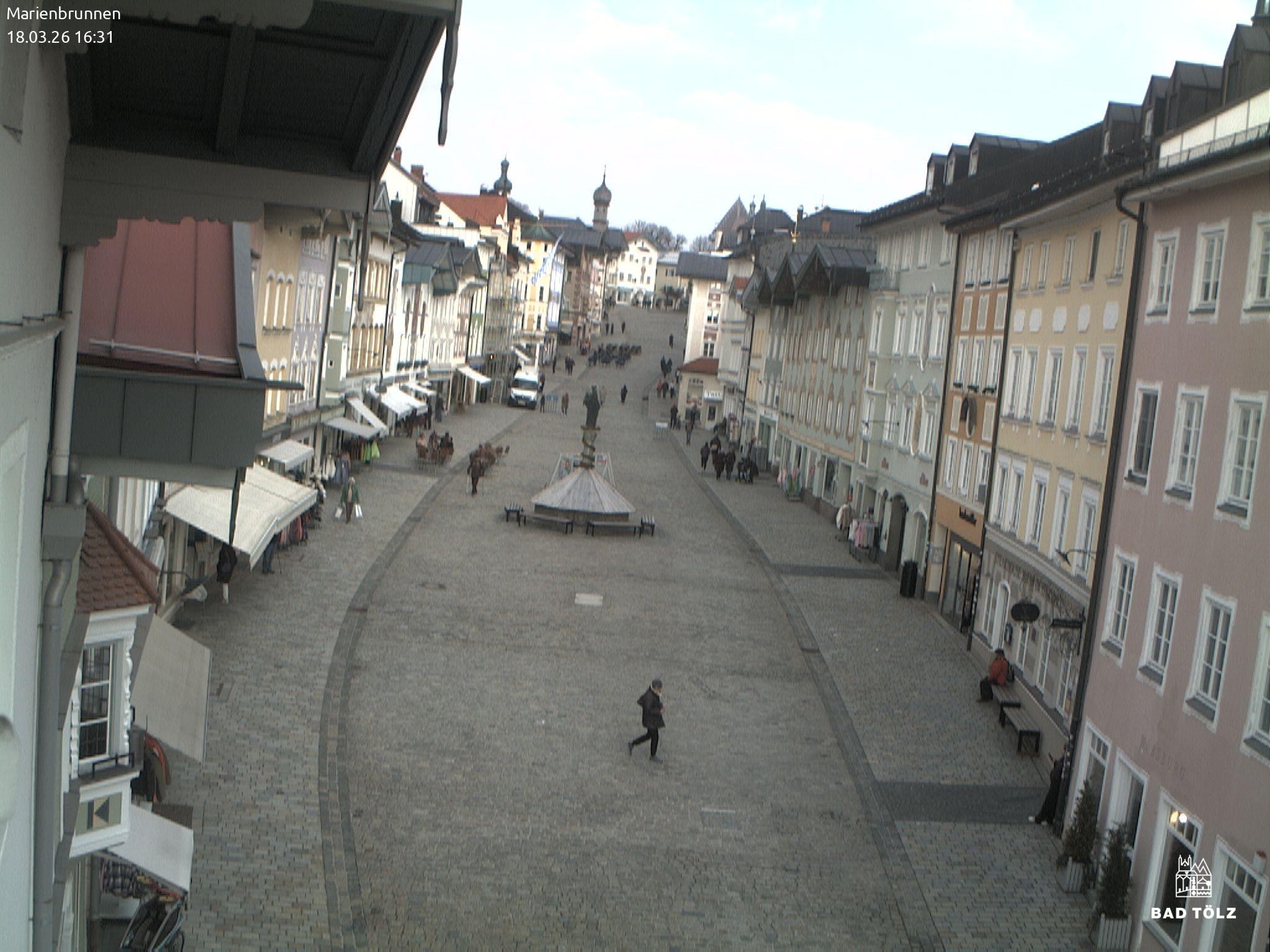 Archived image Webcam Marienbrunnen - Bad Tölz