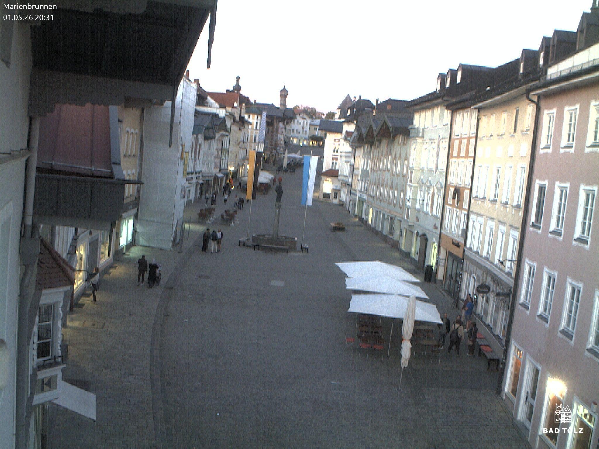 Archiv Foto Webcam Blick auf den Marienbrunnen Bad Tölz