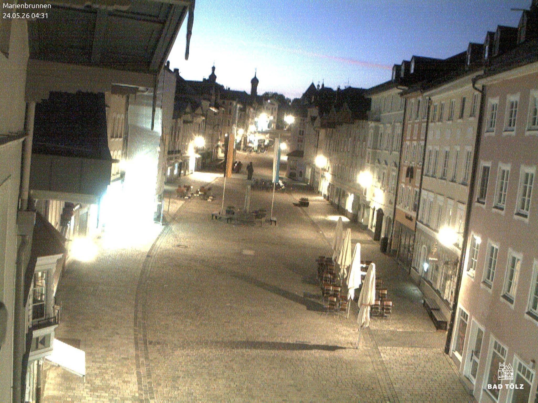 Archived image Webcam Marienbrunnen - Bad Tölz