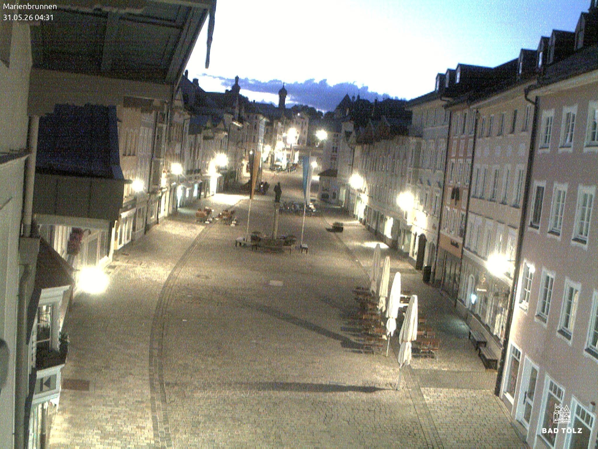 Archiv Foto Webcam Blick auf den Marienbrunnen Bad Tölz