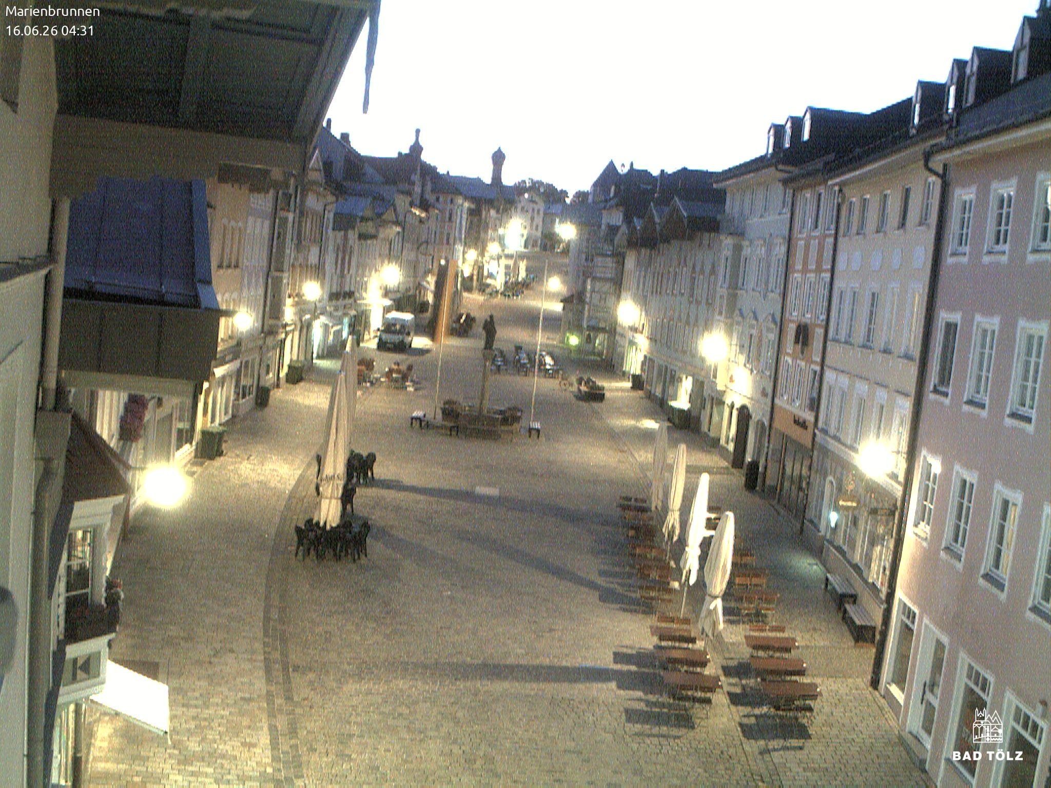 Archiv Foto Webcam Blick auf den Marienbrunnen Bad Tölz