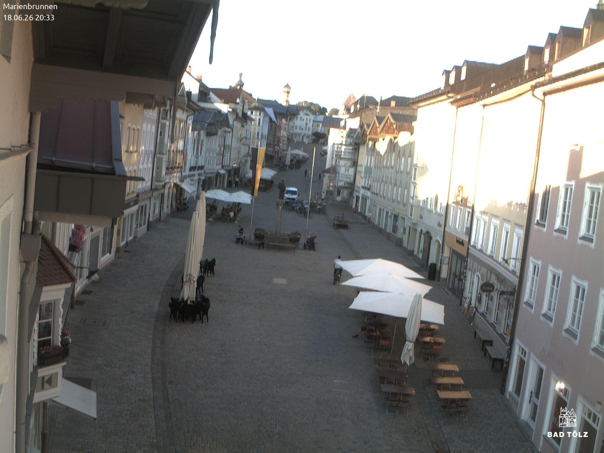 Archived image Webcam Marienbrunnen - Bad Tölz