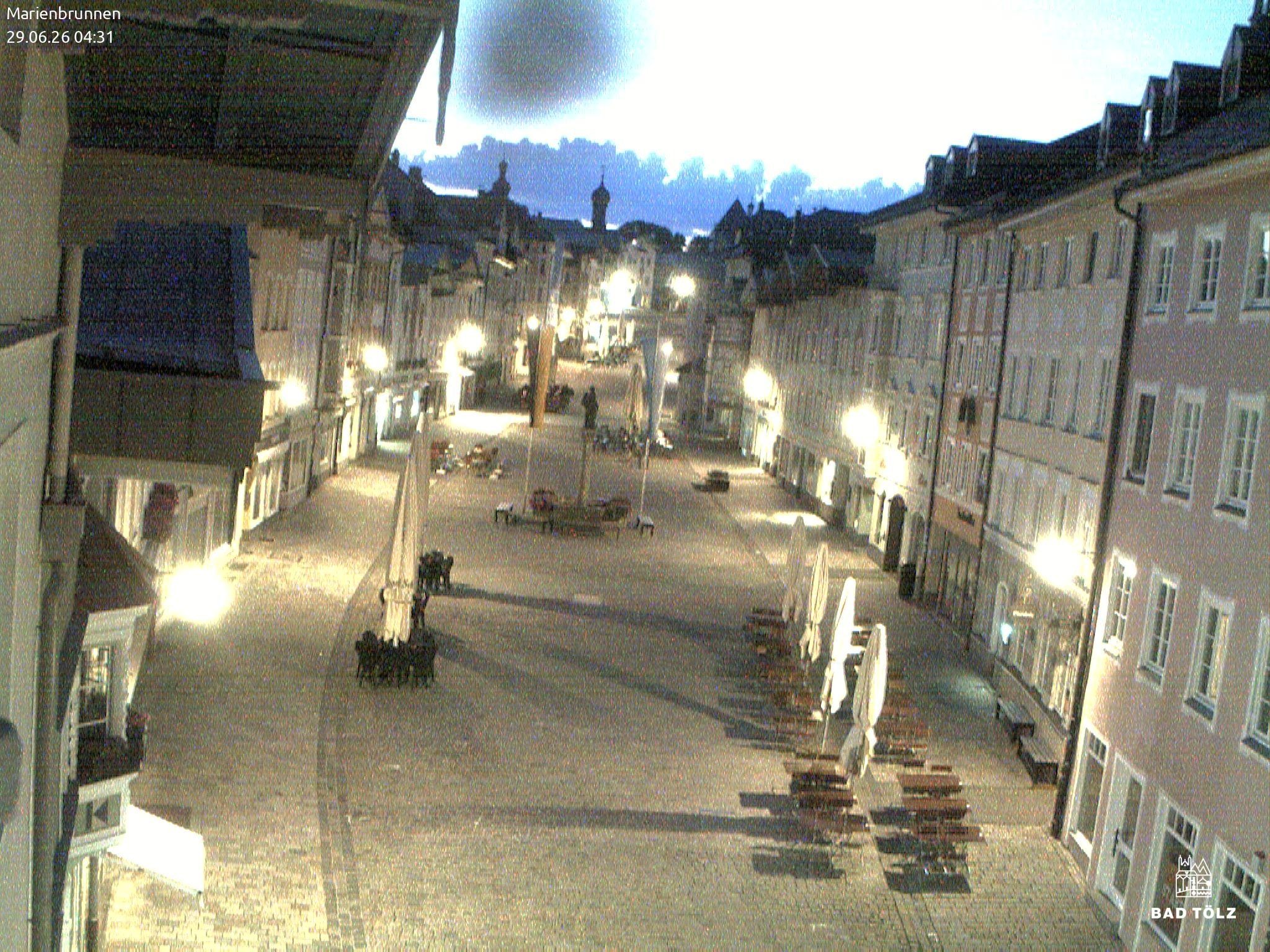Archiv Foto Webcam Blick auf den Marienbrunnen Bad Tölz