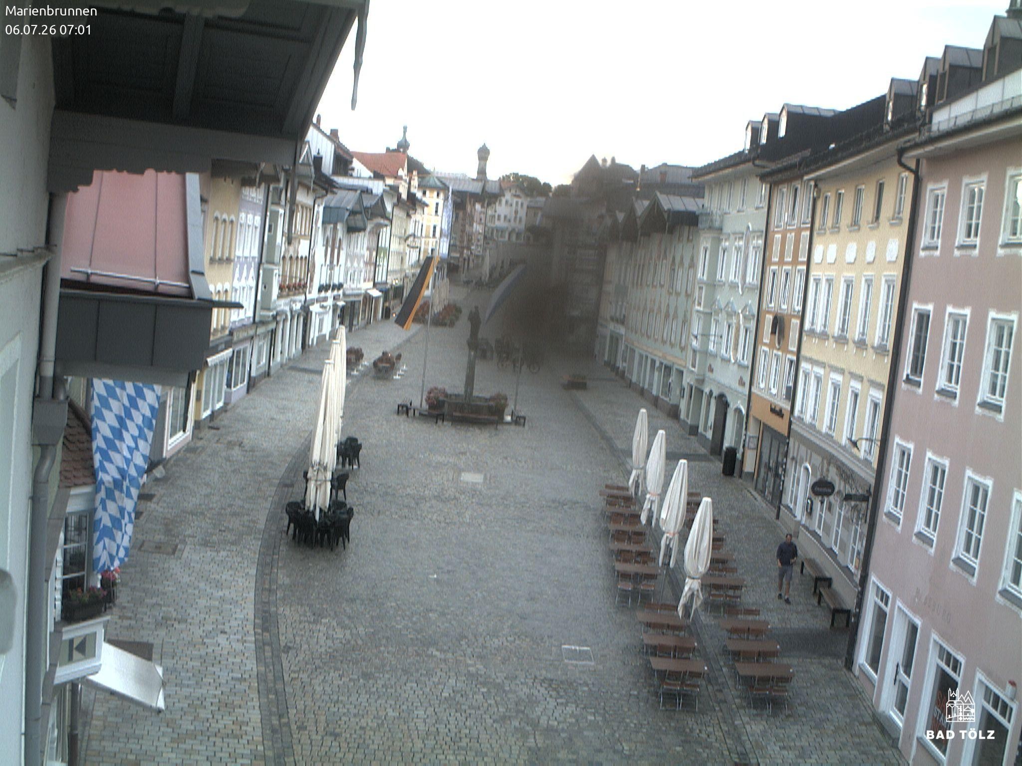 Archiv Foto Webcam Blick auf den Marienbrunnen Bad Tölz