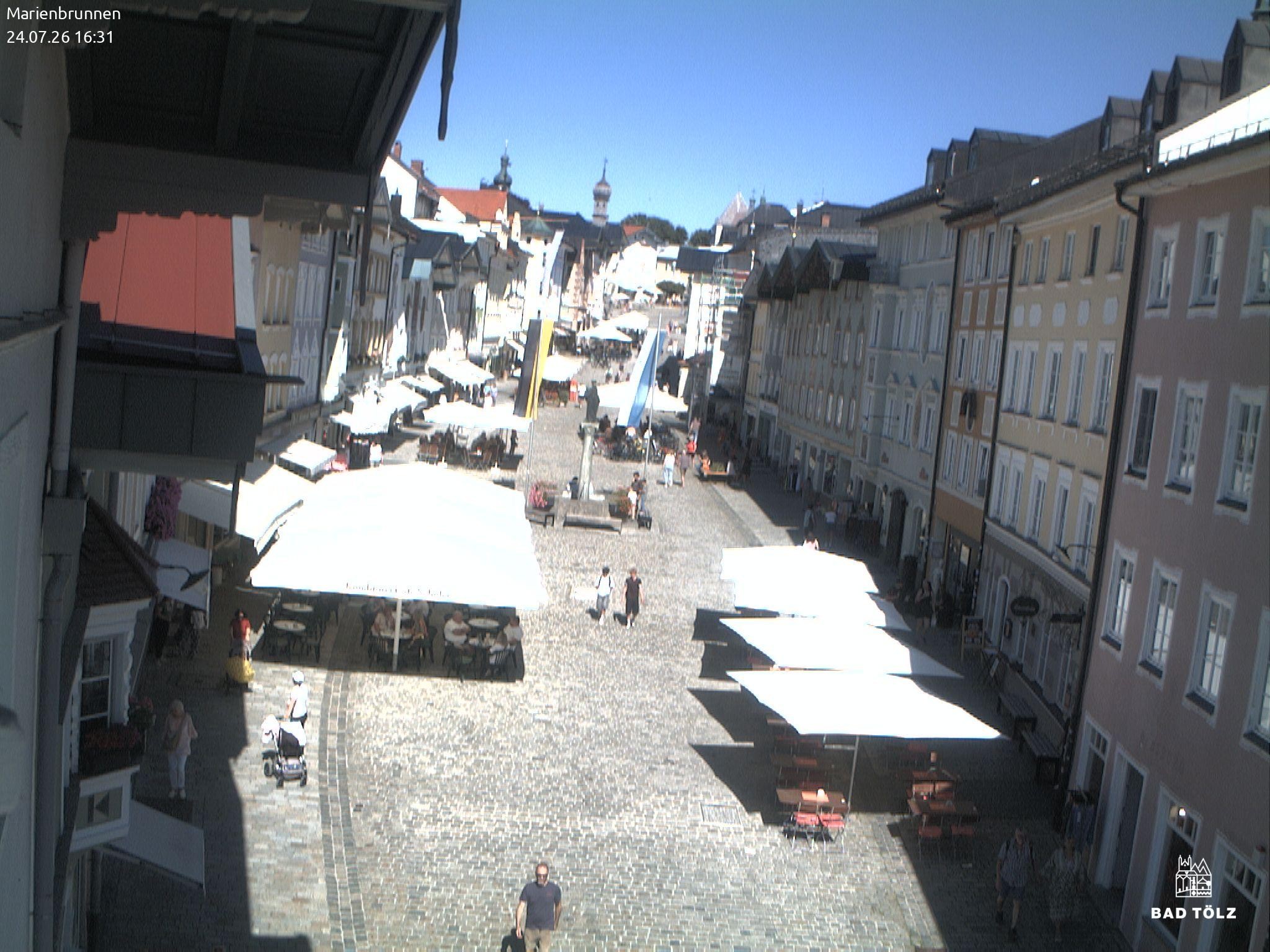 Archiv Foto Webcam Blick auf den Marienbrunnen Bad Tölz