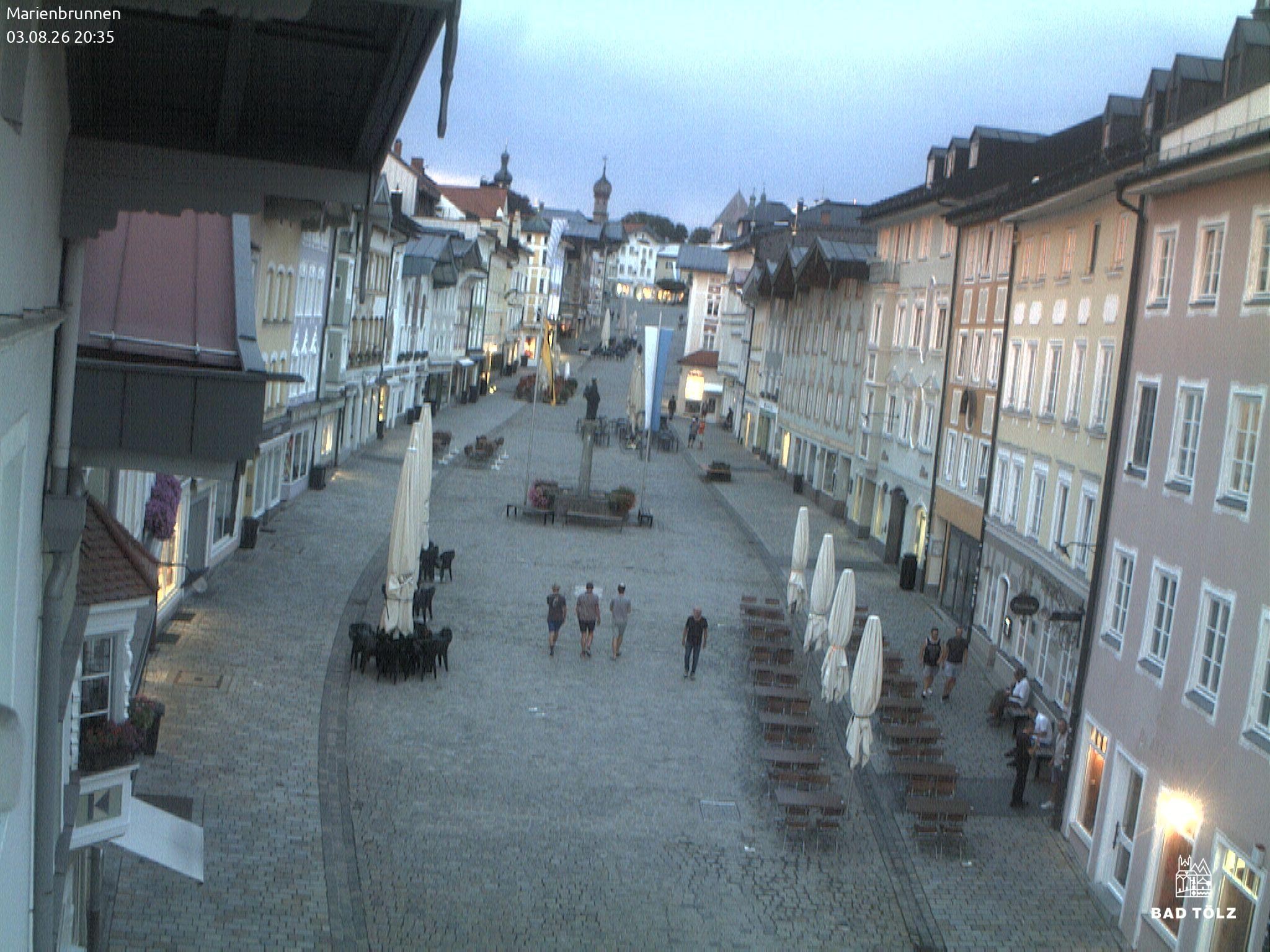 Archiv Foto Webcam Blick auf den Marienbrunnen Bad Tölz