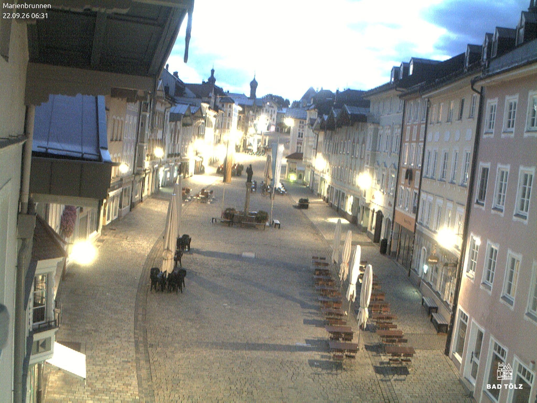 Archiv Foto Webcam Blick auf den Marienbrunnen Bad Tölz