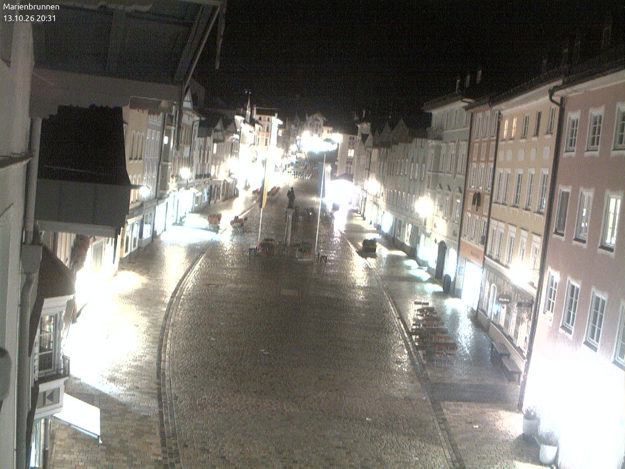 Archived image Webcam Marienbrunnen - Bad Tölz