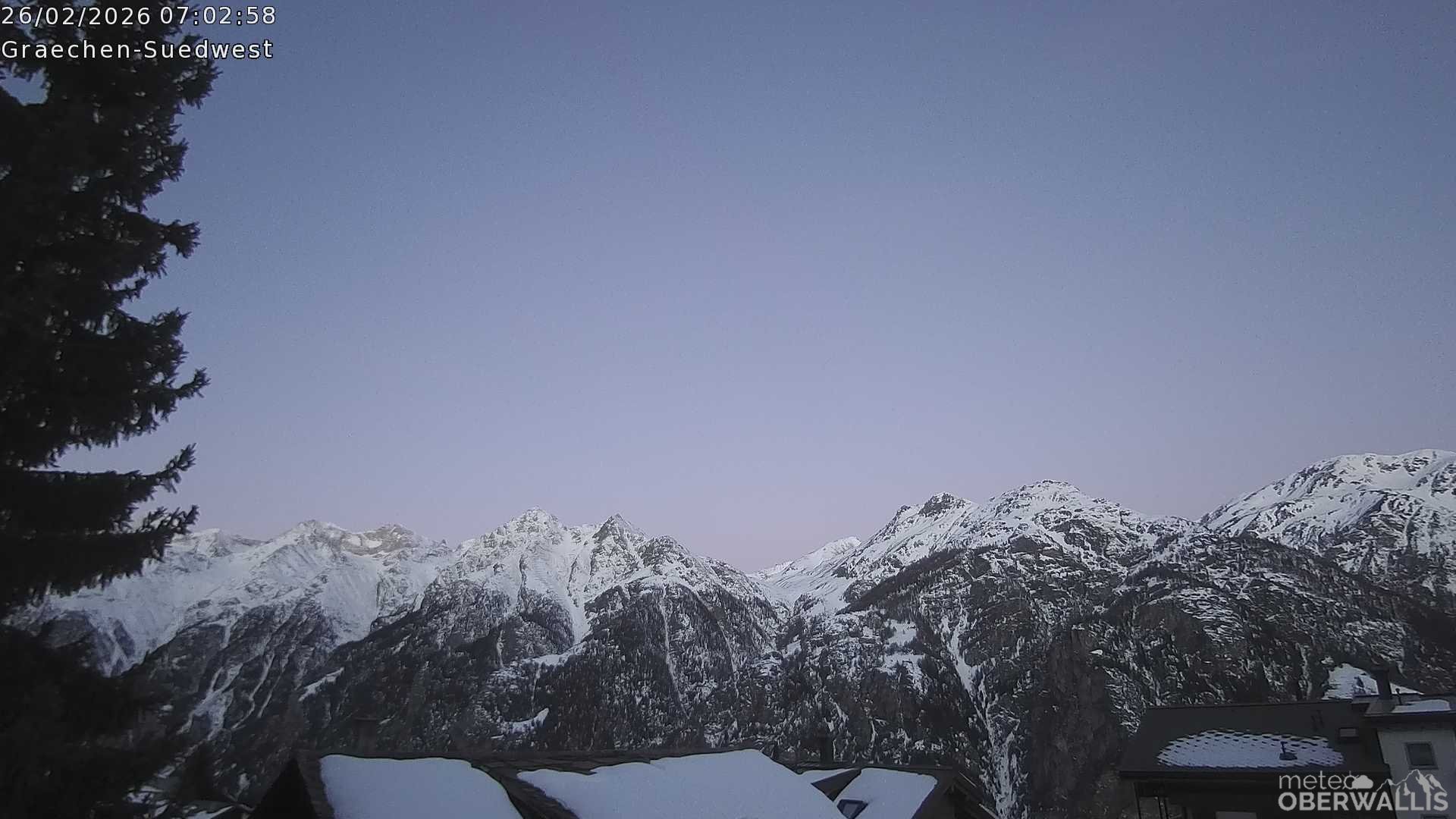 Archived image Webcam Grächen - South-West: Weisshorn