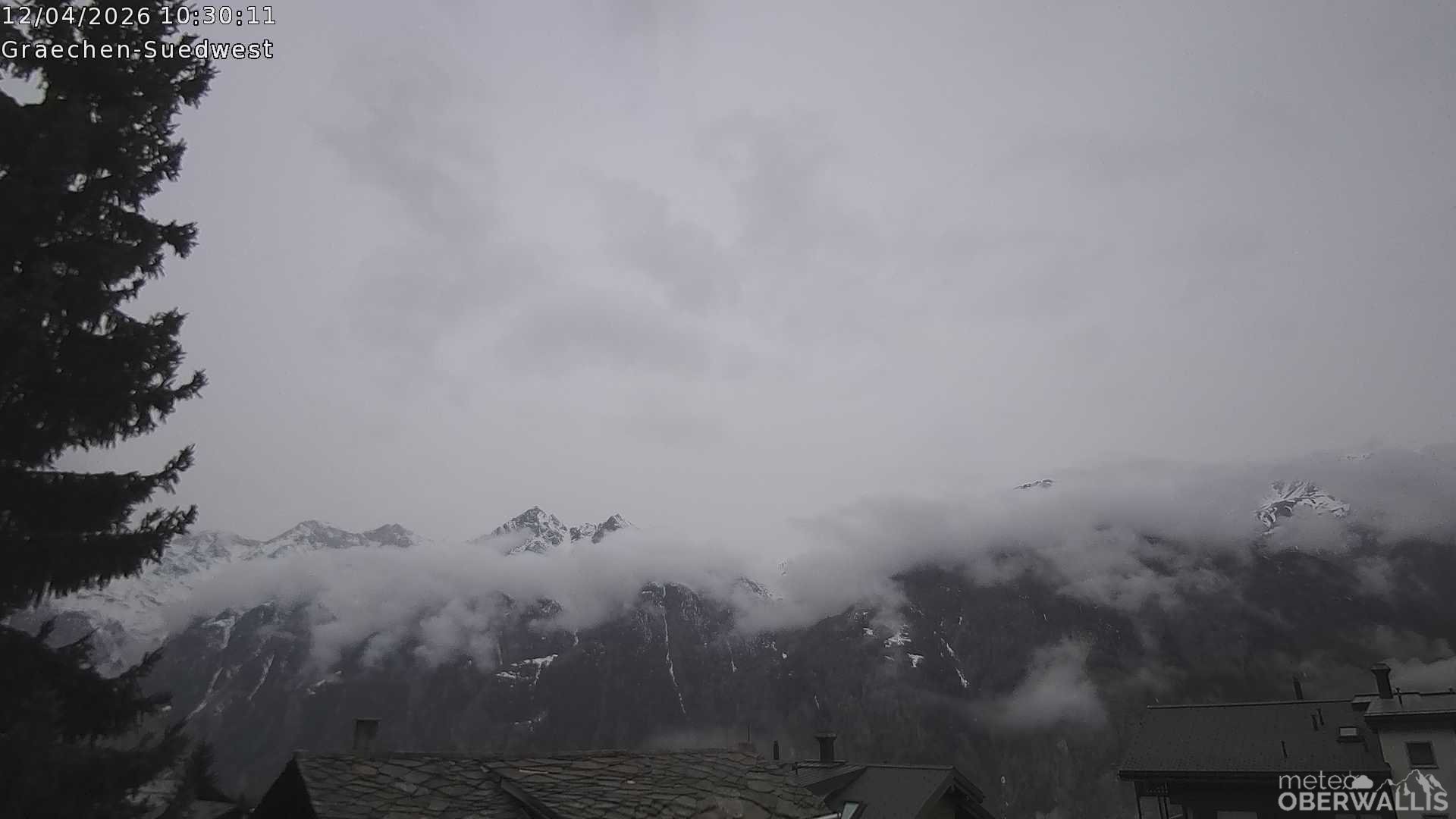 Archived image Webcam Grächen - South-West: Weisshorn
