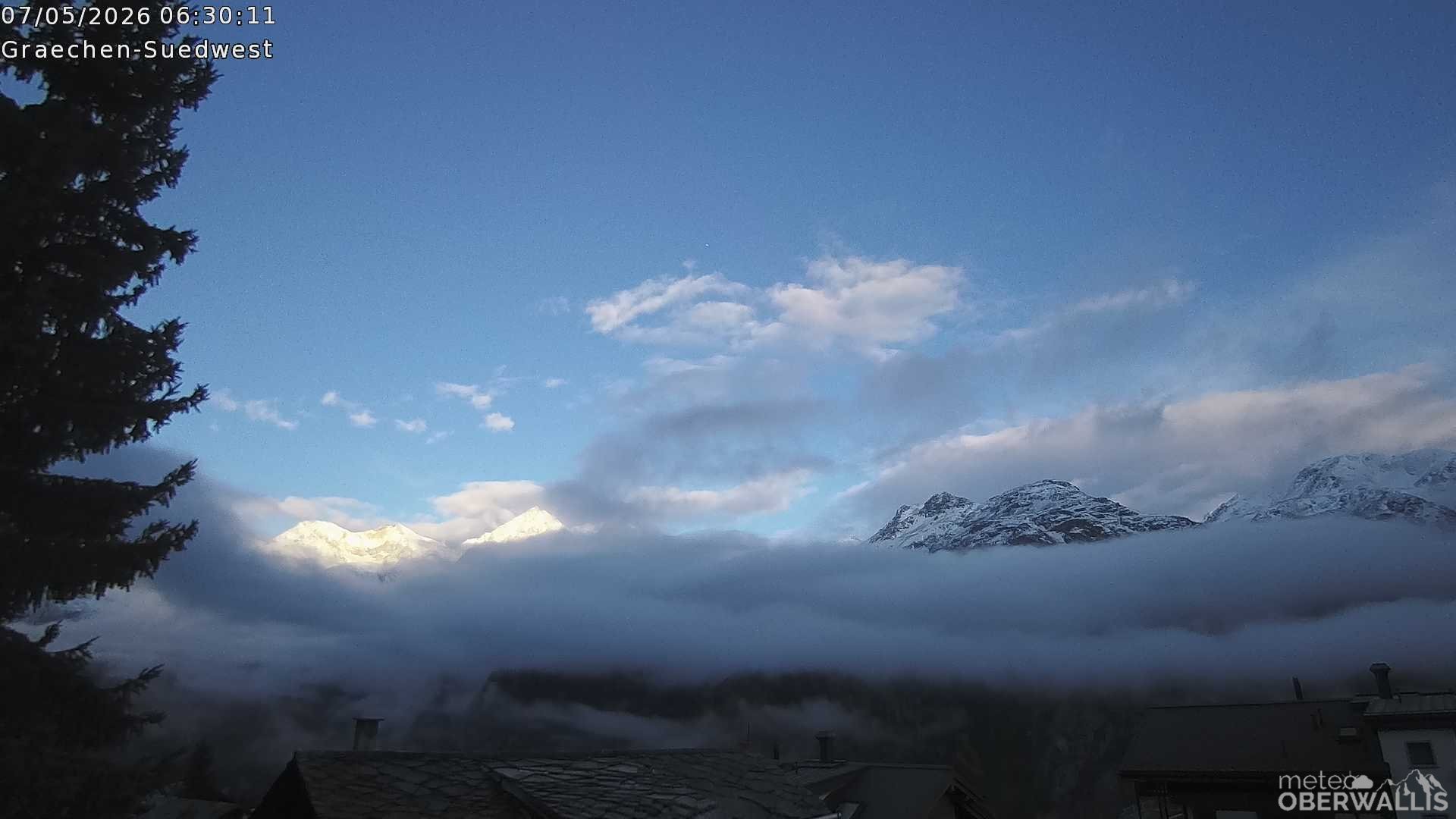 Archived image Webcam Grächen - South-West: Weisshorn