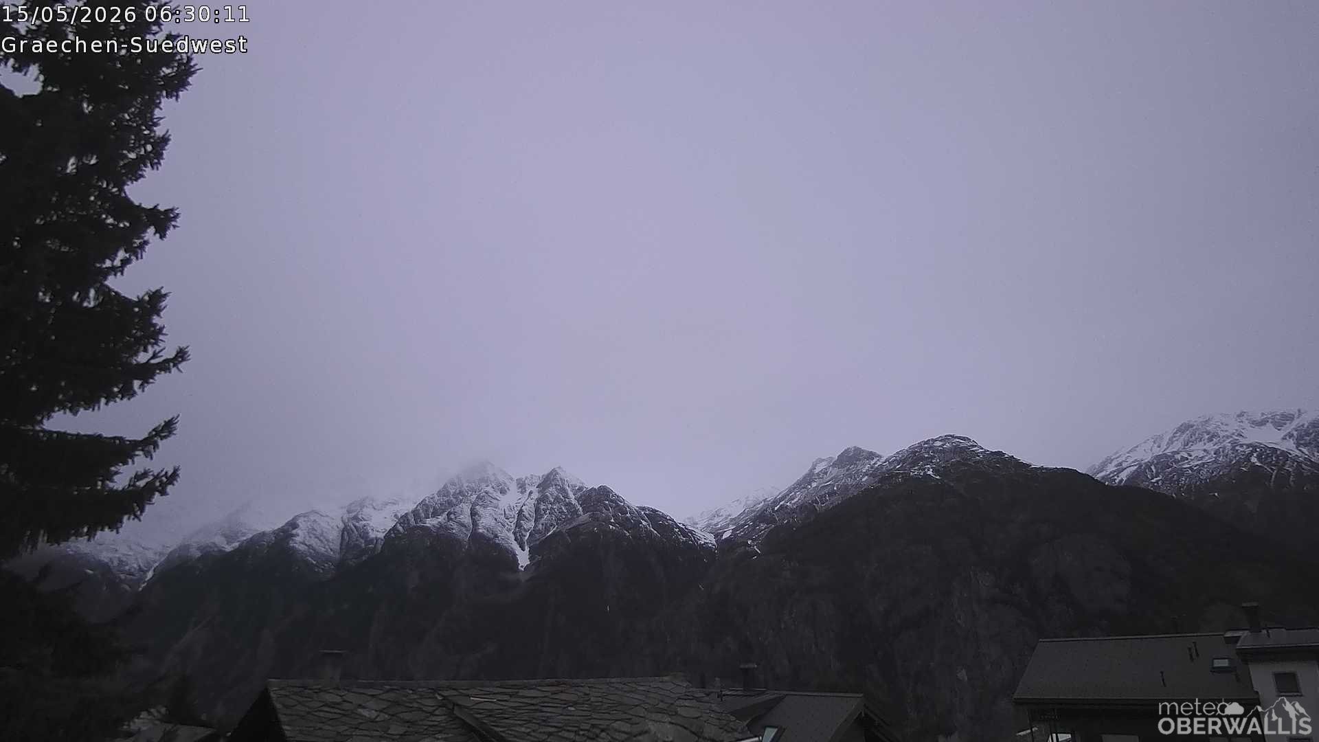 Archived image Webcam Grächen - South-West: Weisshorn