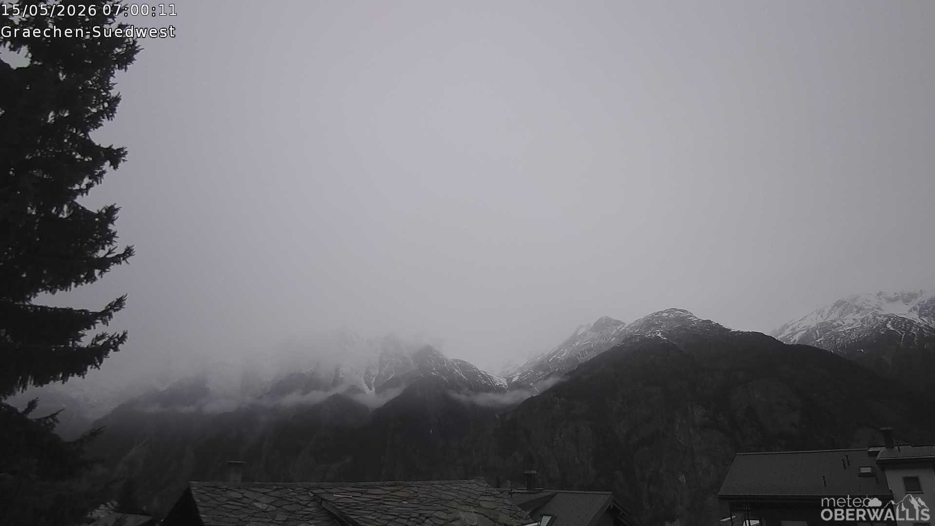 Archived image Webcam Grächen - South-West: Weisshorn