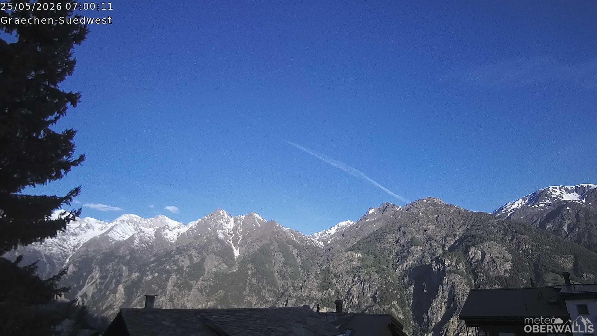 Archived image Webcam Grächen - South-West: Weisshorn