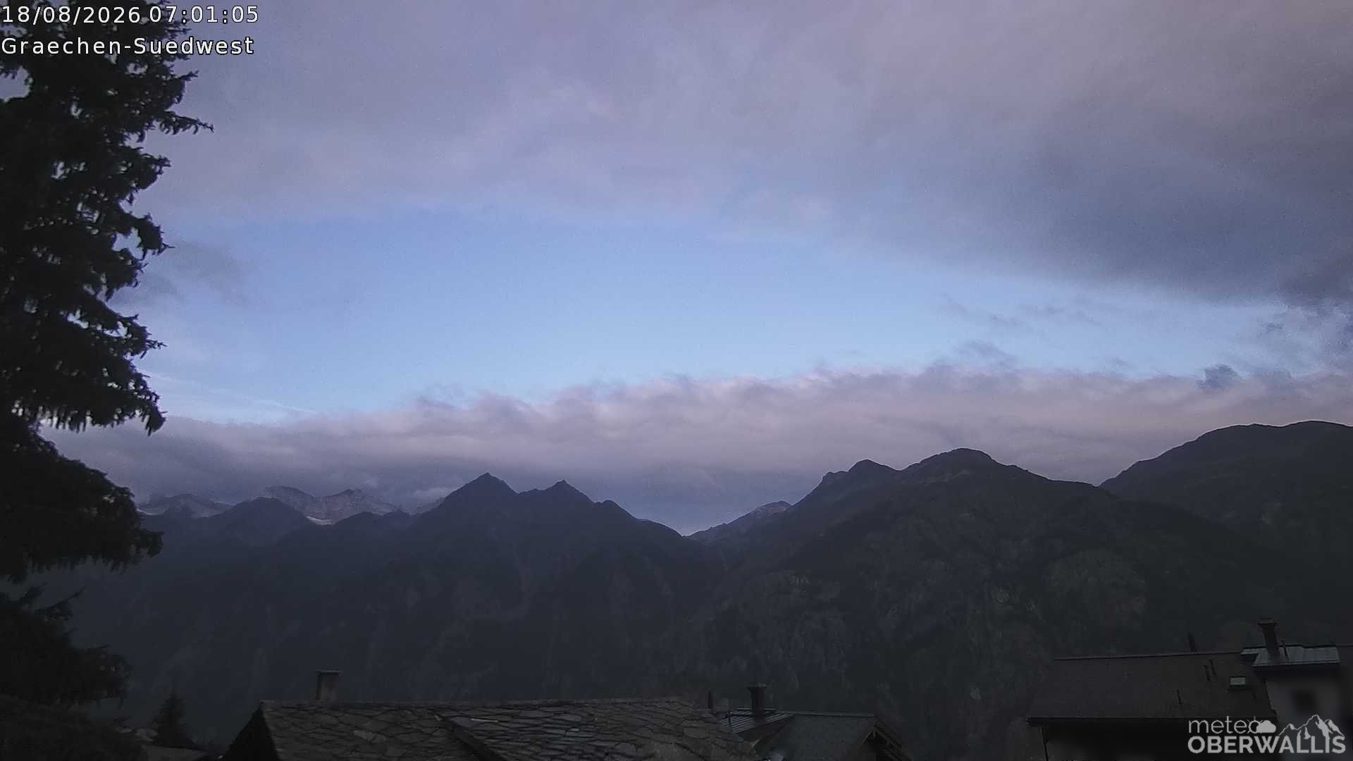Archived image Webcam Grächen - South-West: Weisshorn