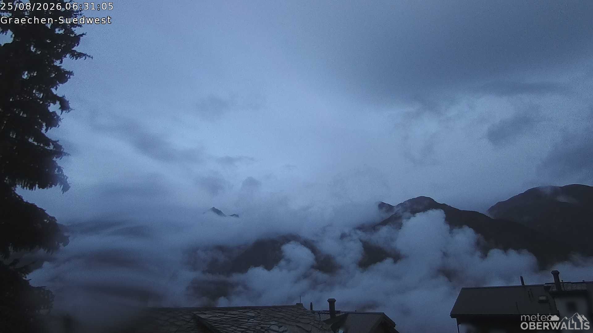 Archived image Webcam Grächen - South-West: Weisshorn