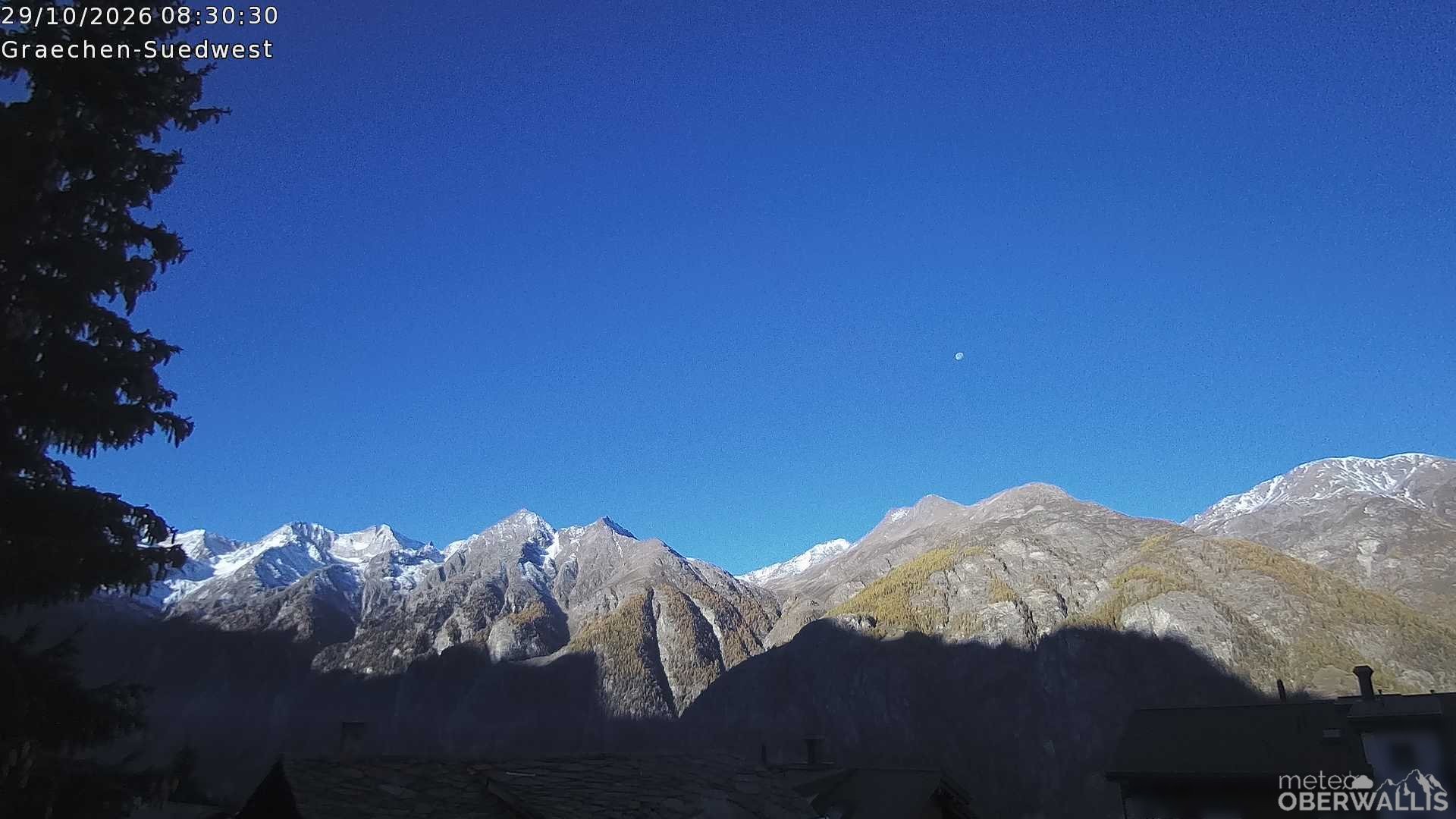 Archived image Webcam Grächen - South-West: Weisshorn