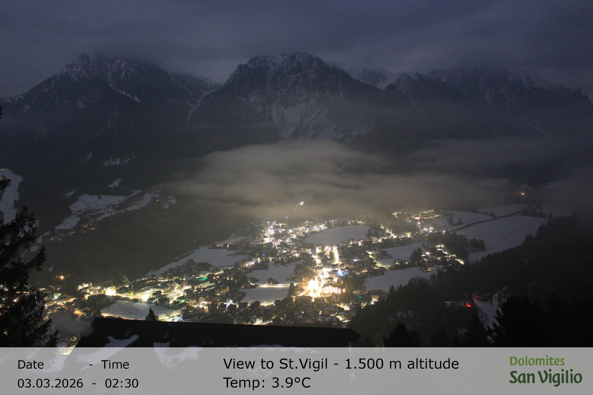 Archiv Foto Webcam Sicht auf St. Vigil in Enneberg im Südtiroler Pustertal (1.500 m)
