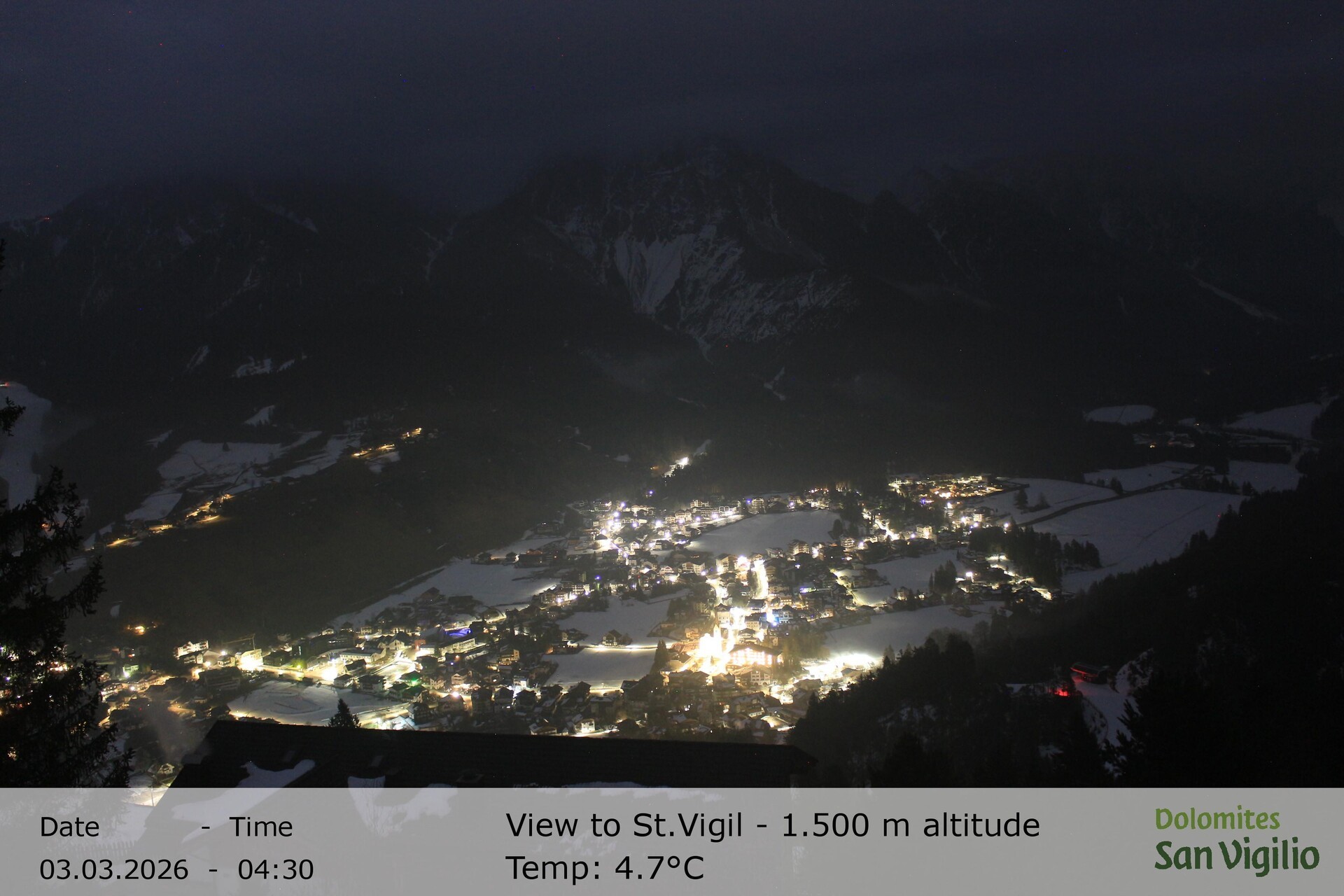 Archiv Foto Webcam Sicht auf St. Vigil in Enneberg im Südtiroler Pustertal (1.500 m)
