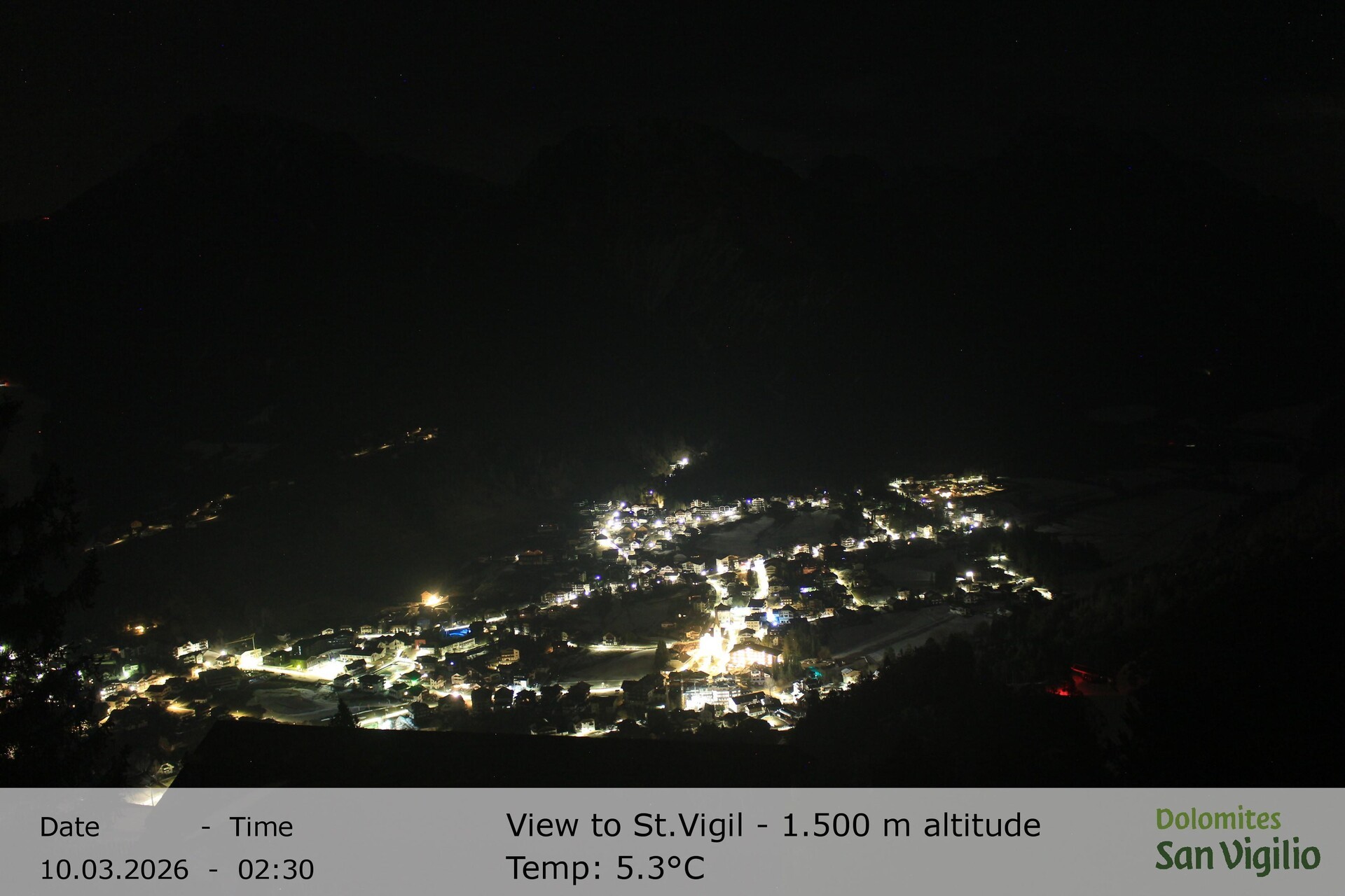 Archiv Foto Webcam Sicht auf St. Vigil in Enneberg im Südtiroler Pustertal (1.500 m)